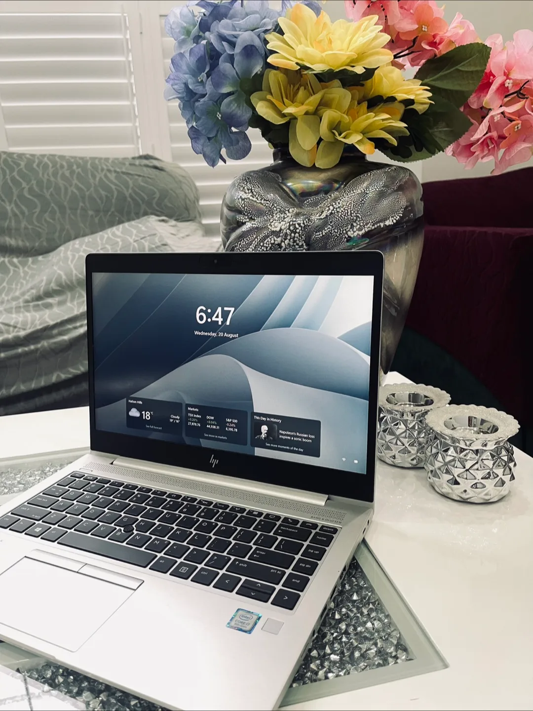 HP EliteBook 840 G6 | Core i7 | 16 GB RAM | 512 GB SSD | Win 11 image indicator(4)