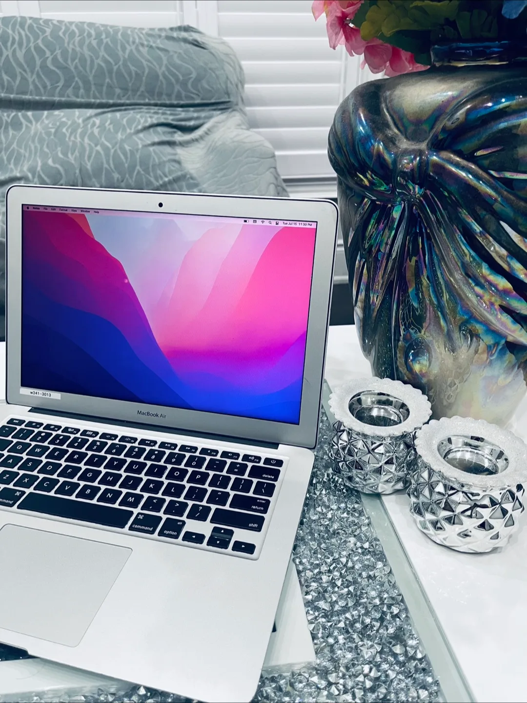 MacBook Air 13” (2015) – i5, 8GB RAM, 128SSD image indicator(3)