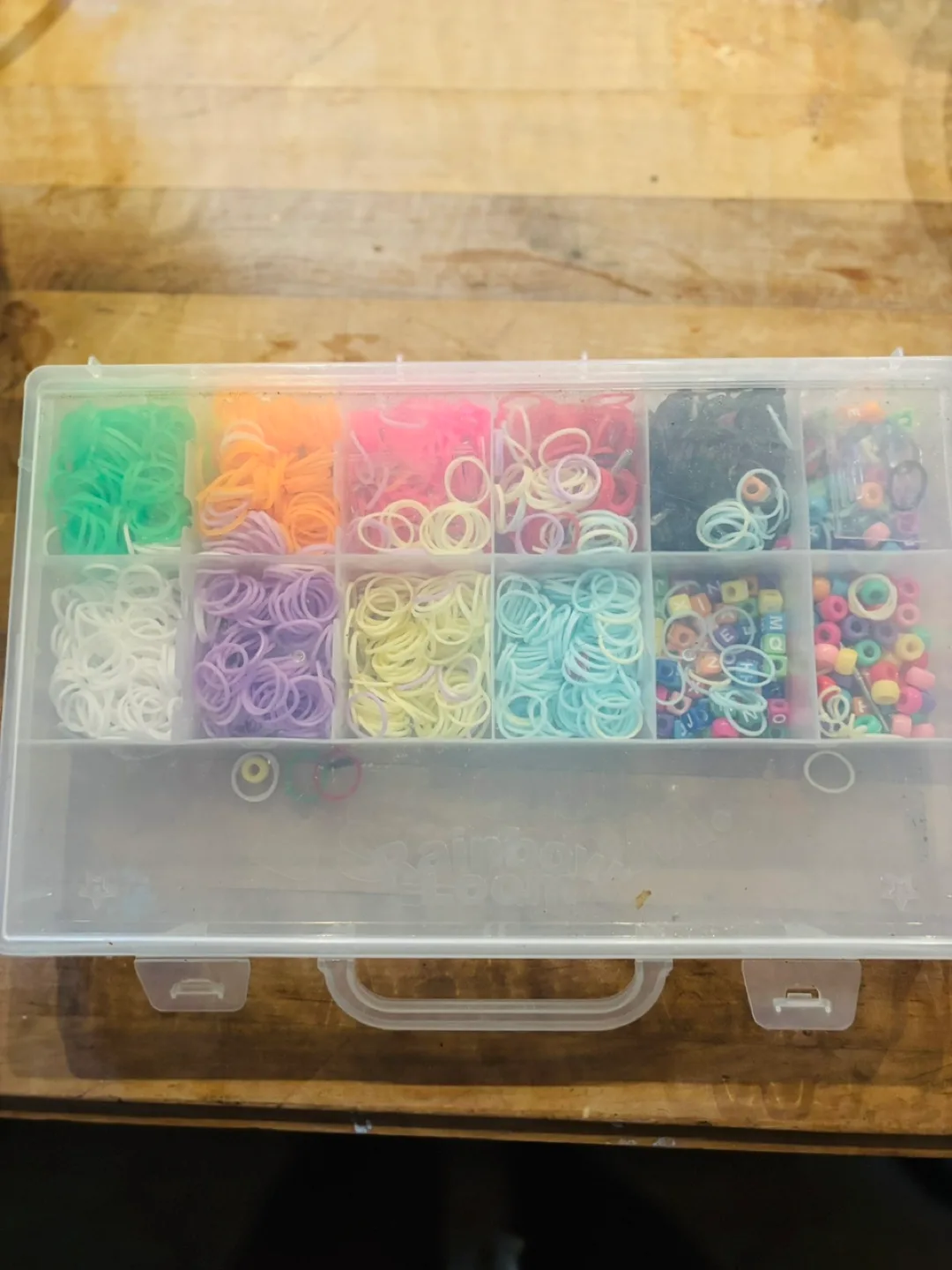 Rainbow Loom Rubber Band Organizer image indicator(2)