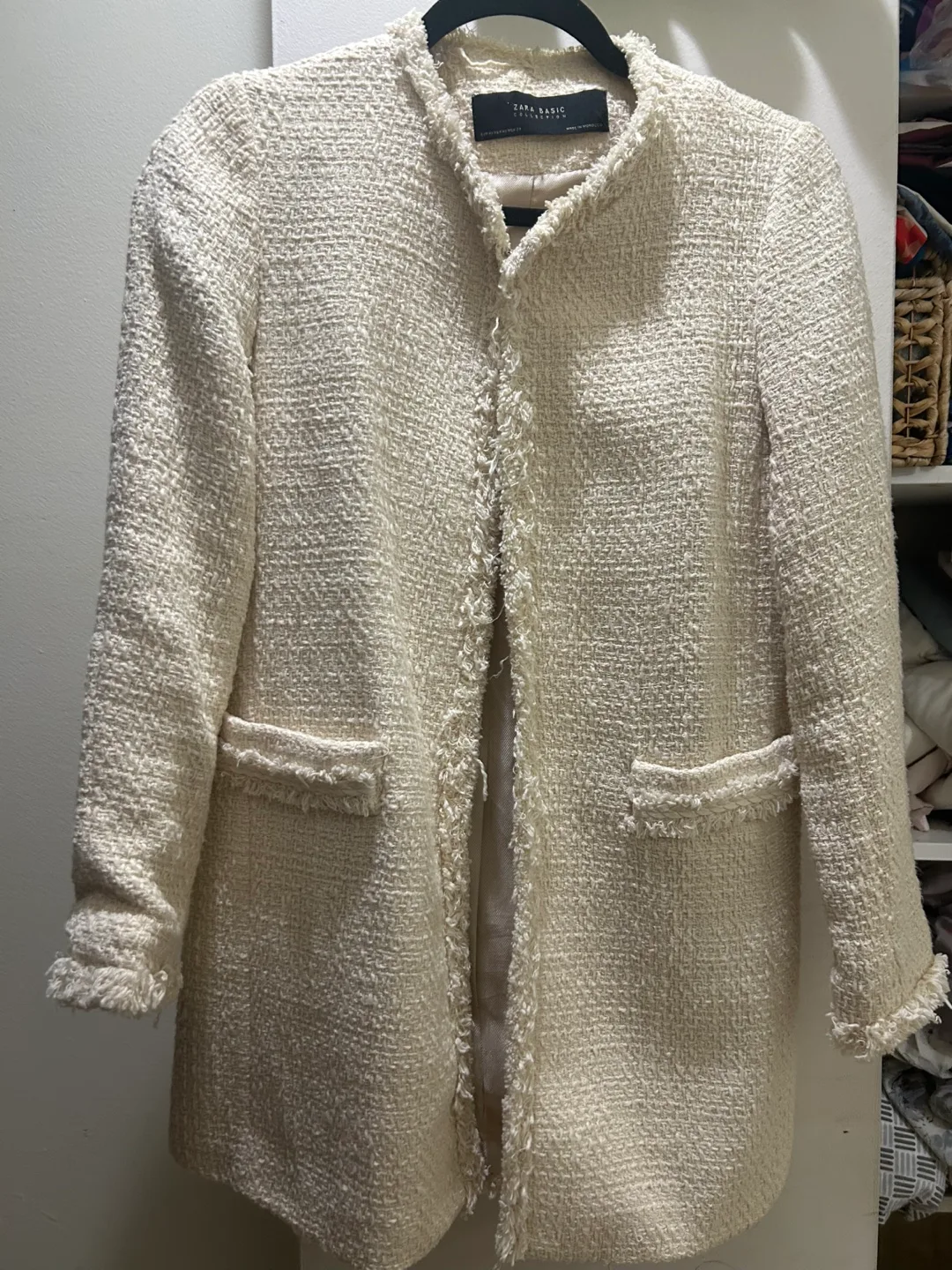 Zara Basic Collection Cream Tweed Jacket XS thumbnail