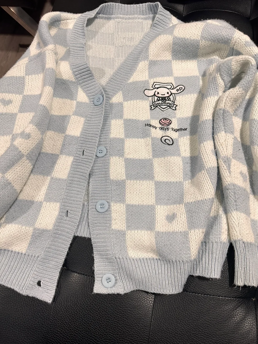 Cinnamoroll Checkered Cardigan thumbnail