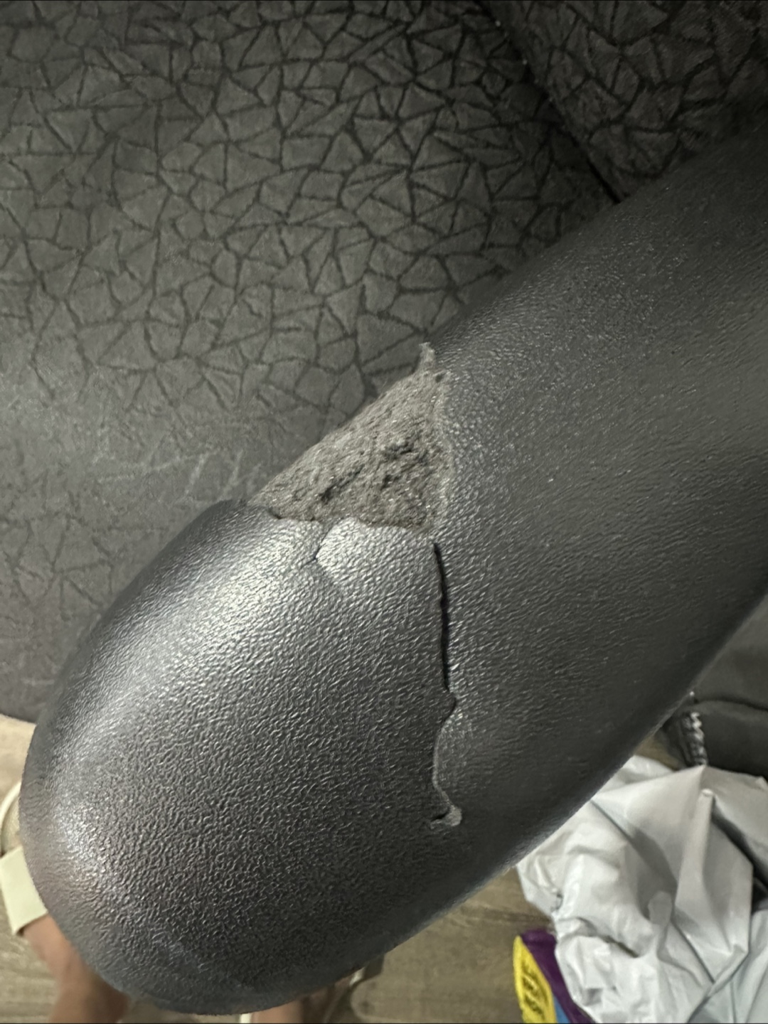 Black Office Chair - photo 4