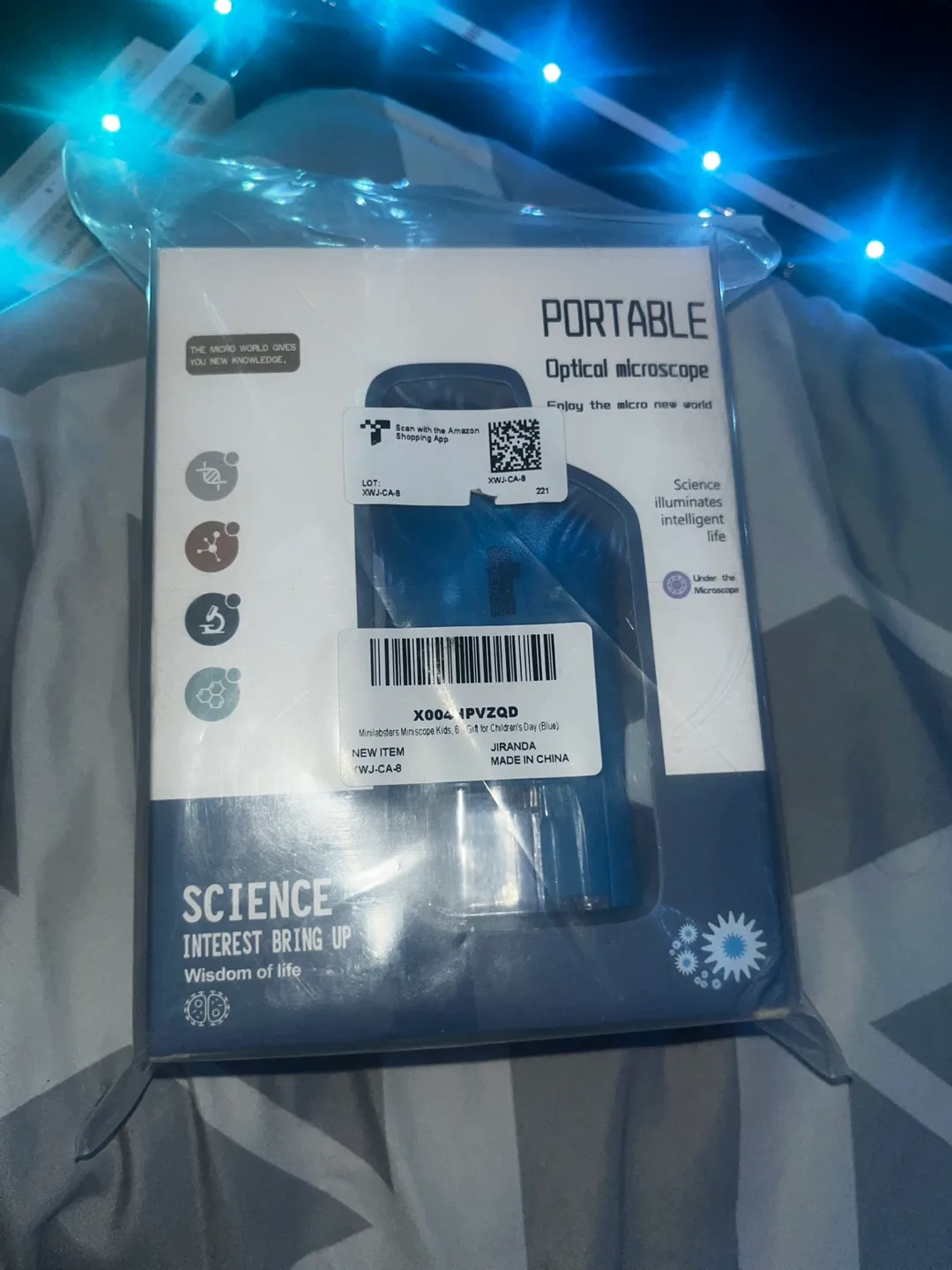 Portable Optical Microscope + Prepared Slides image indicator(6)