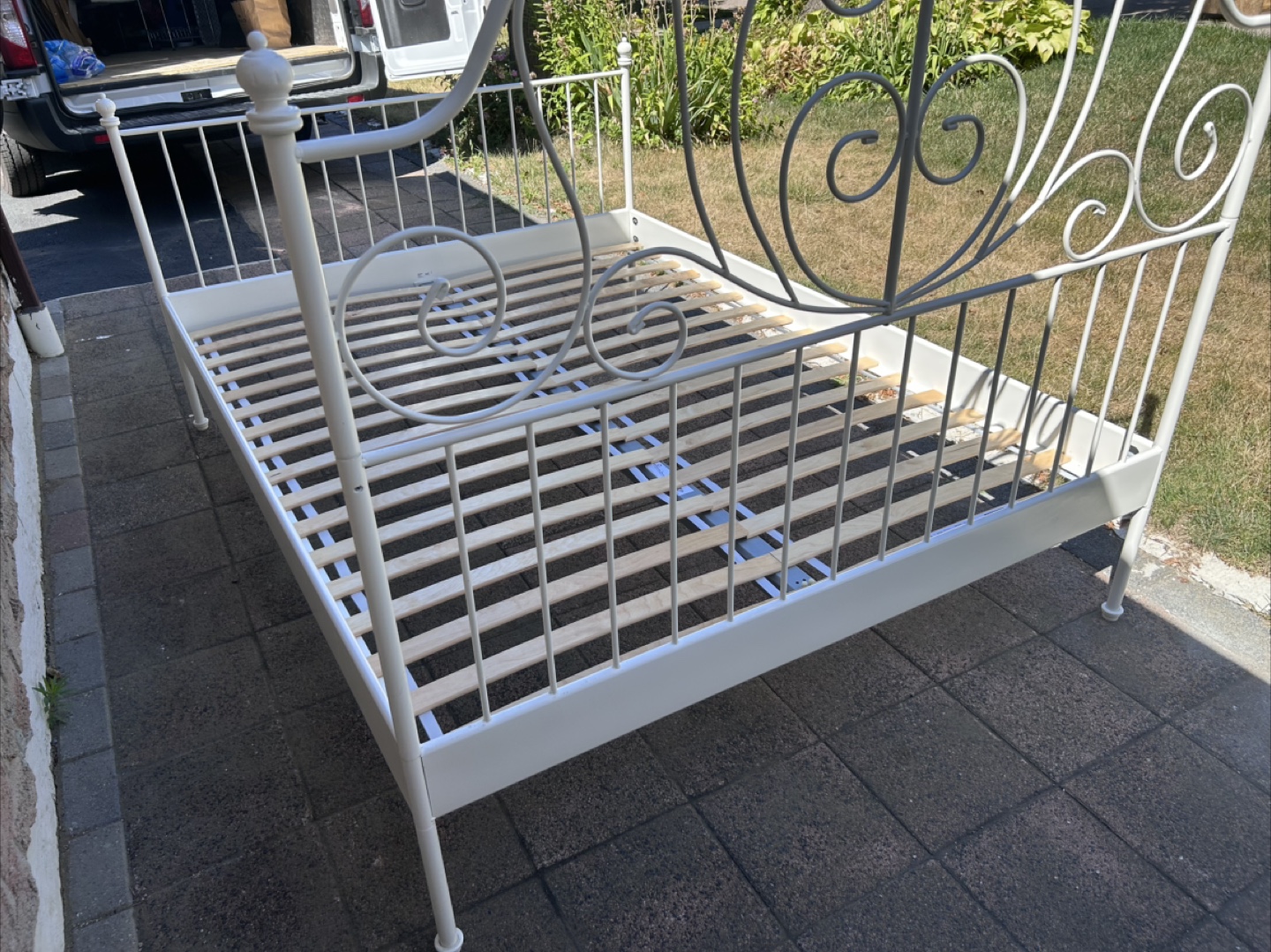 IKEA LEIRVIK Queen Bed and LURÖY Base - photo 4