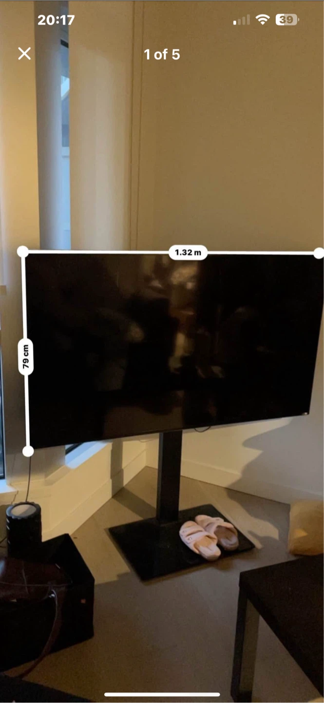 VIZIO 60 inch TV with stand