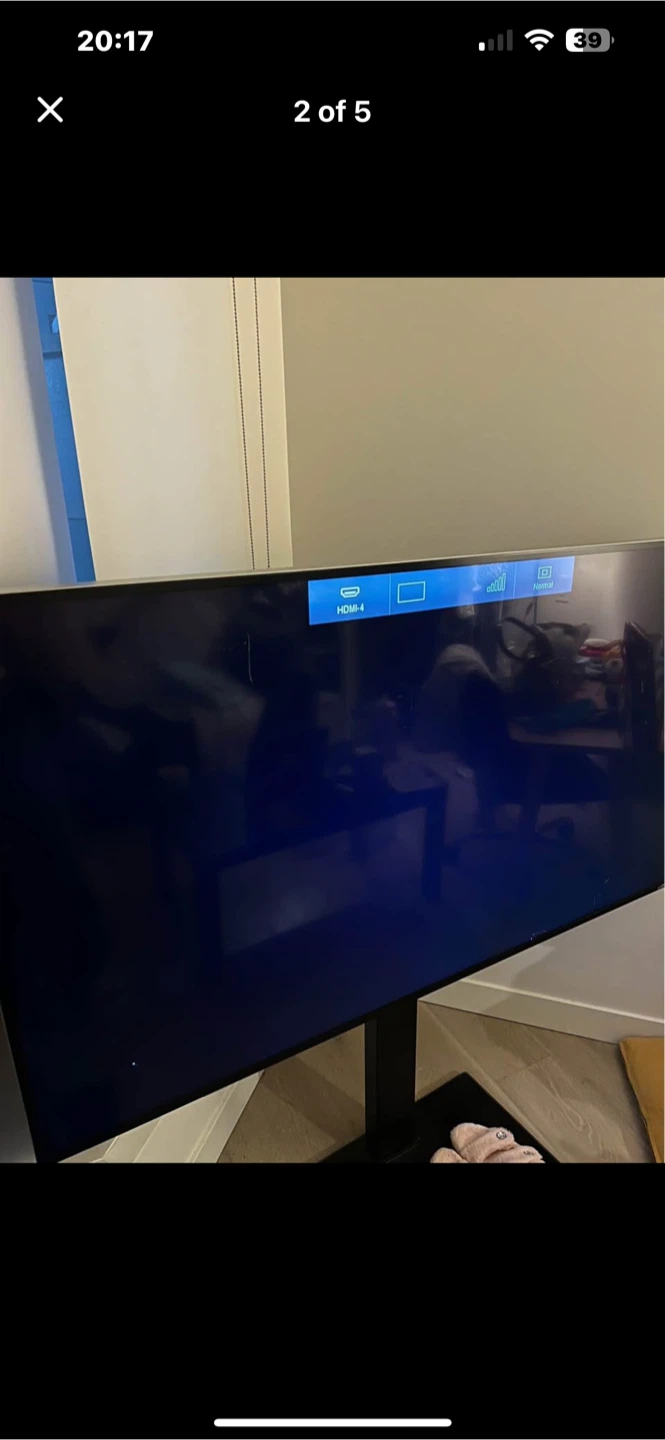 VIZIO 60 inch TV with stand - photo 2
