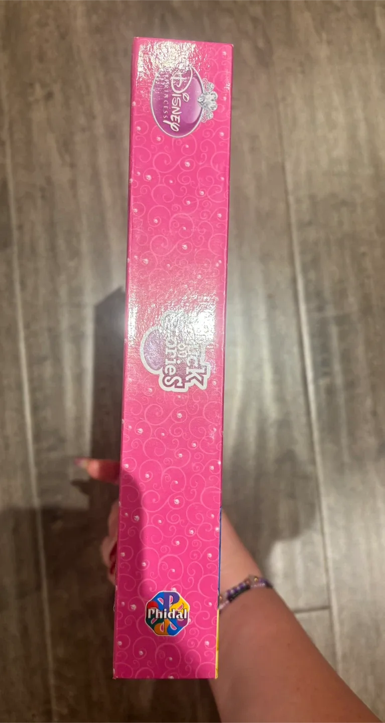 Disney Princess Stuck on Stories image indicator(3)