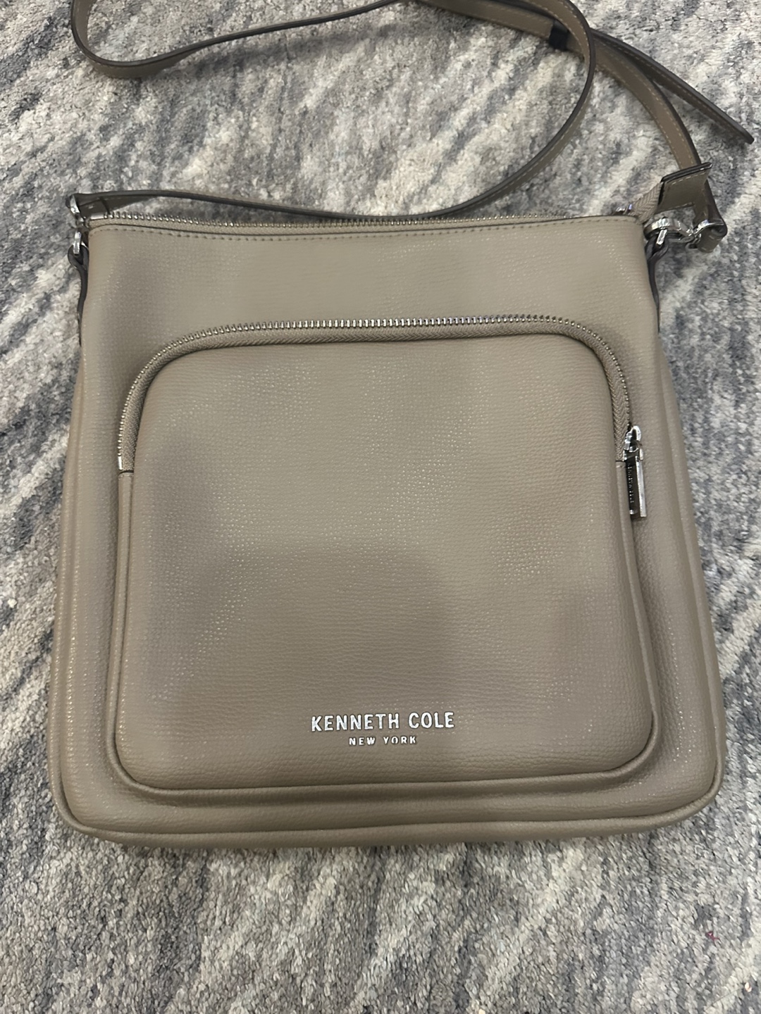 Kenneth Cole New York Crossbody Bag