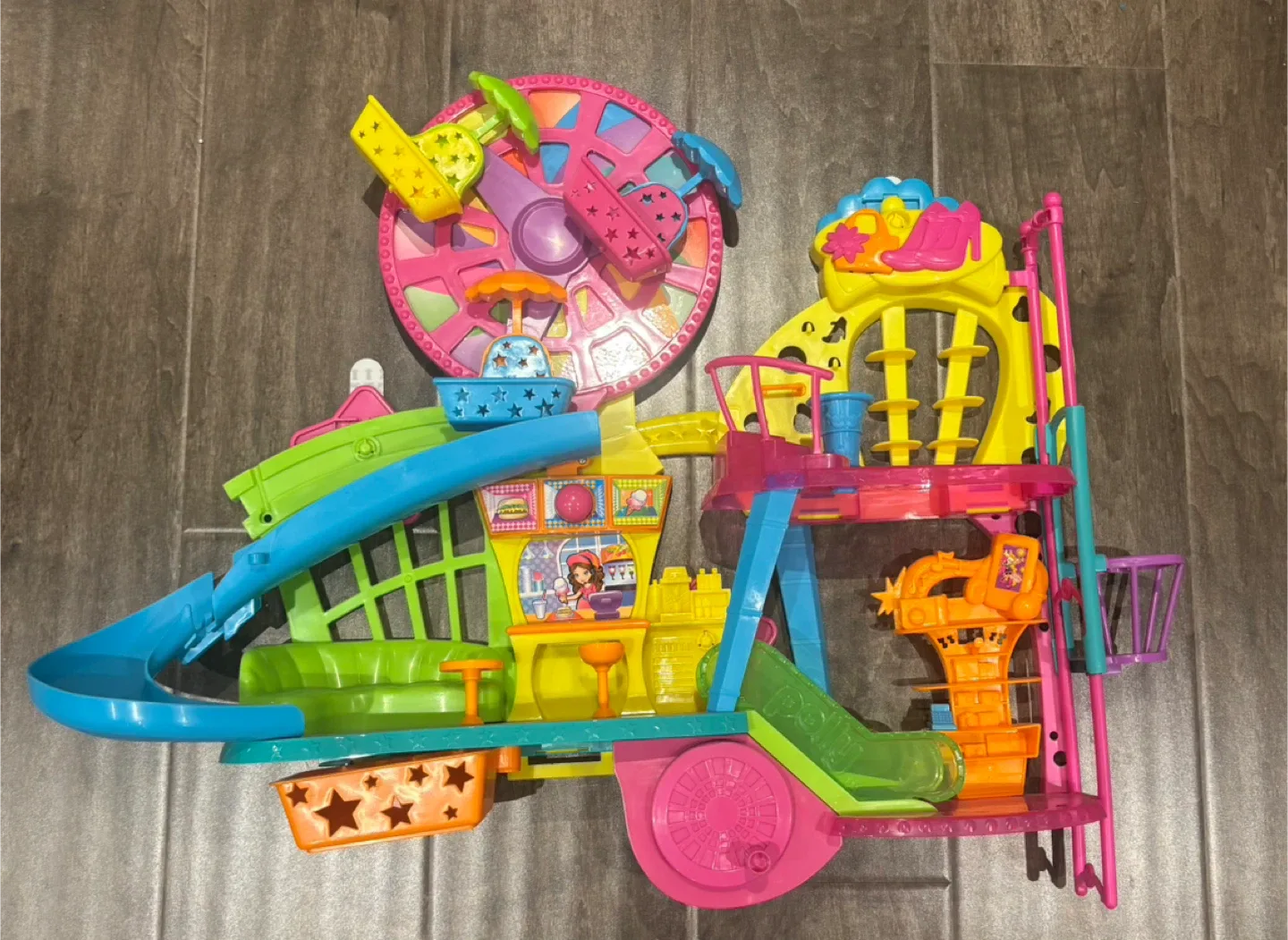 Polly Pocket Amusement Park Playset thumbnail