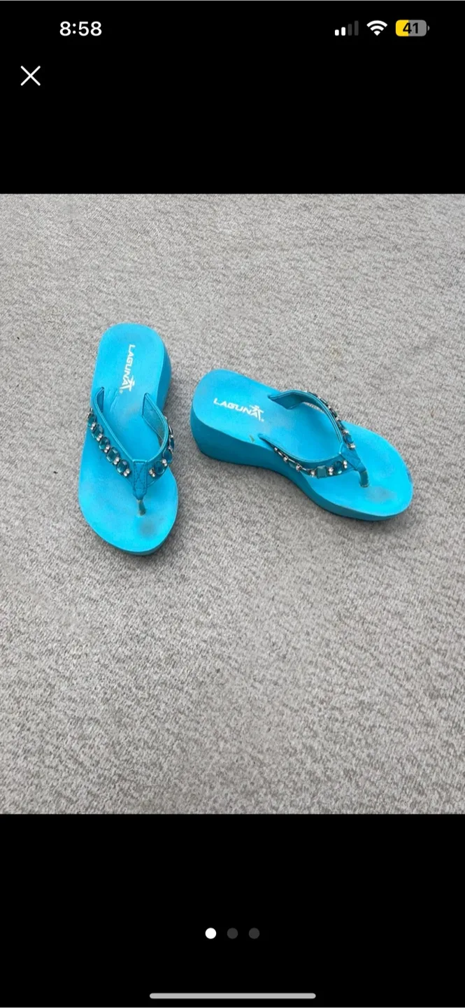 Laguna beaded Sandal size 7 for $10 Palm tree sandal size 6 thumbnail