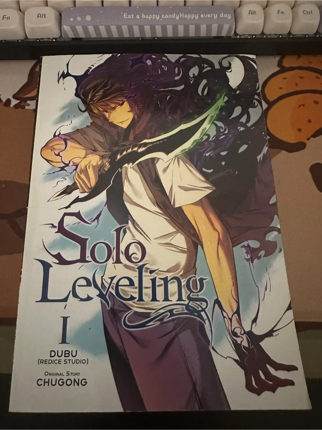 Solo Leveling Vol. 1 thumbnail