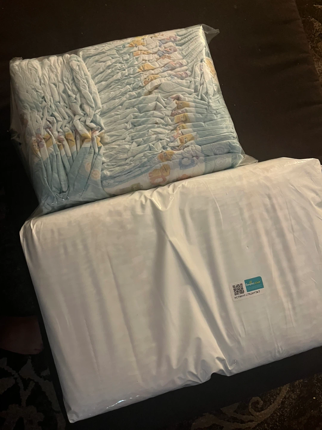 91 Pampers Size 5 Diapers