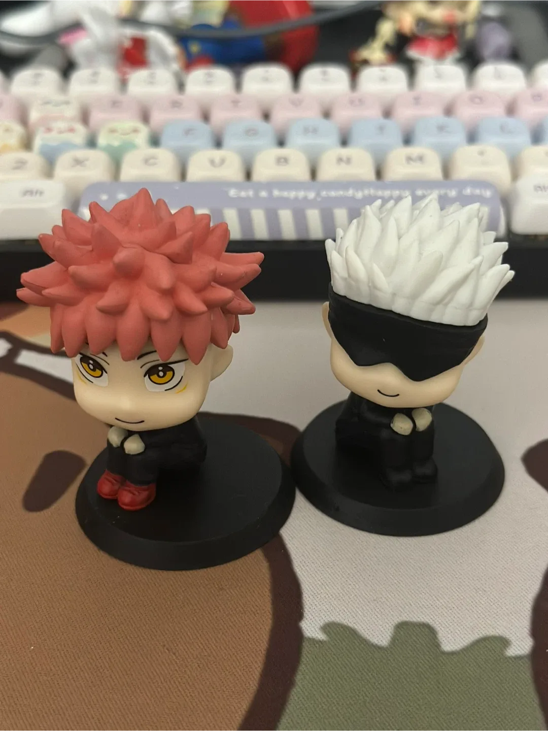 Jujutsu Kaisen Chibi Figures - Satoru Gojo & Yuji Itadori thumbnail
