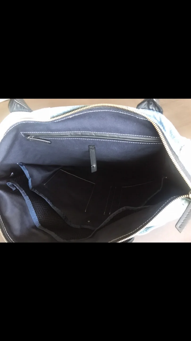 Exclusive Want Les Essentiels - “O’Hare Tote” Bag image indicator(6)