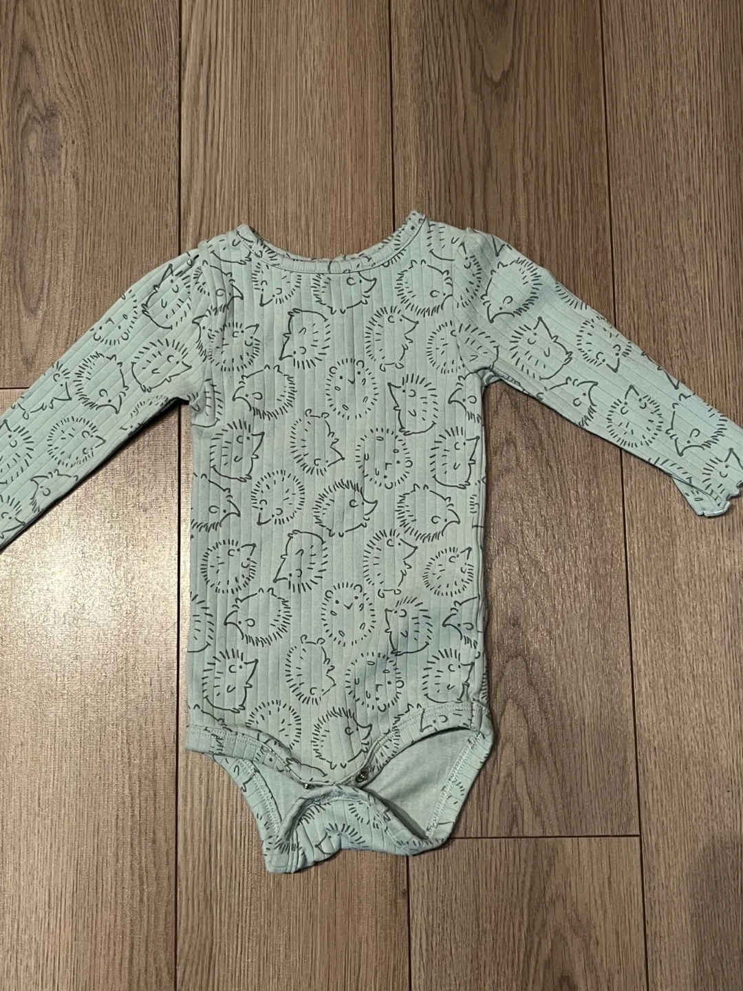 Joe Fresh Baby Bodysuit - 3-6 Months thumbnail