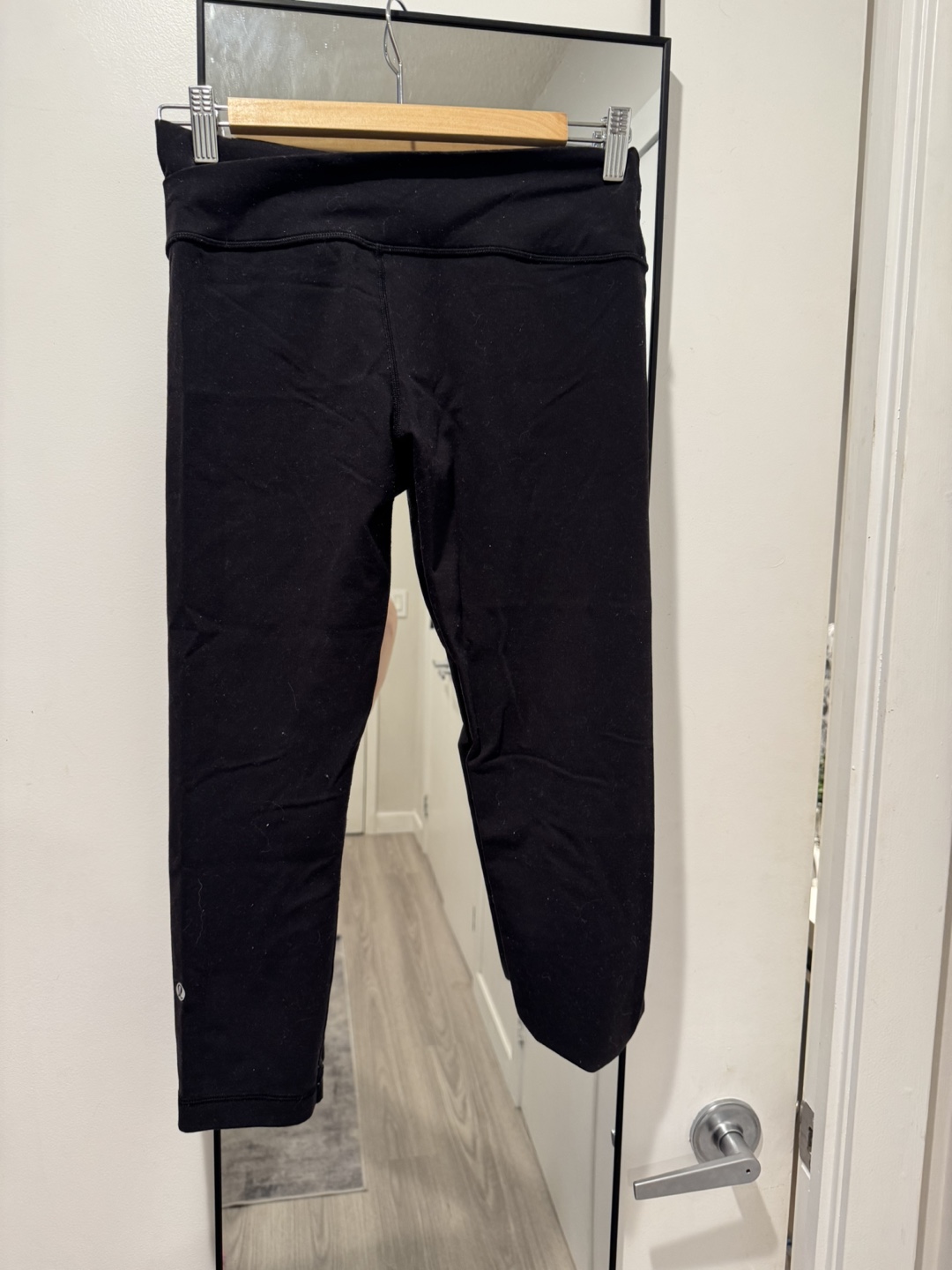 Lululemon Black Leggings - Size 6 - photo 2