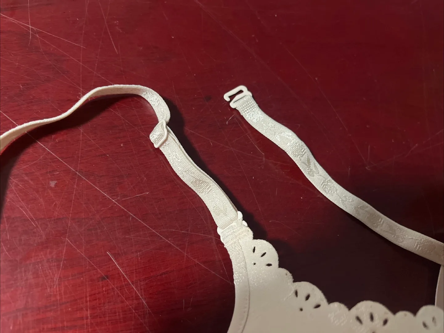 Diva by Triumph Bra - Size 80B image indicator(6)