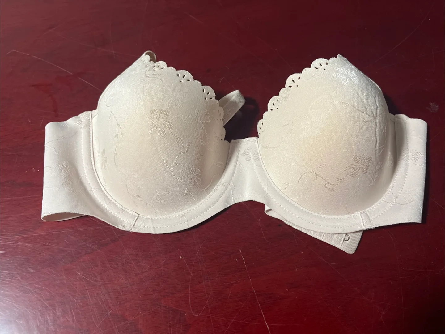 Diva by Triumph Bra - Size 80B image indicator(5)