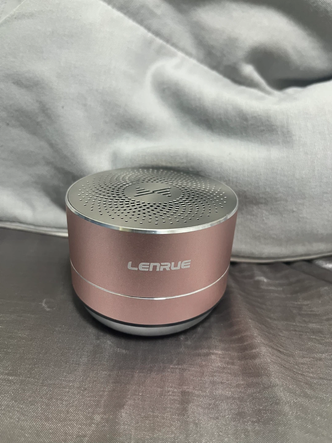 Lenrue Portable Mini Bluetooth Speaker - Rose Gold