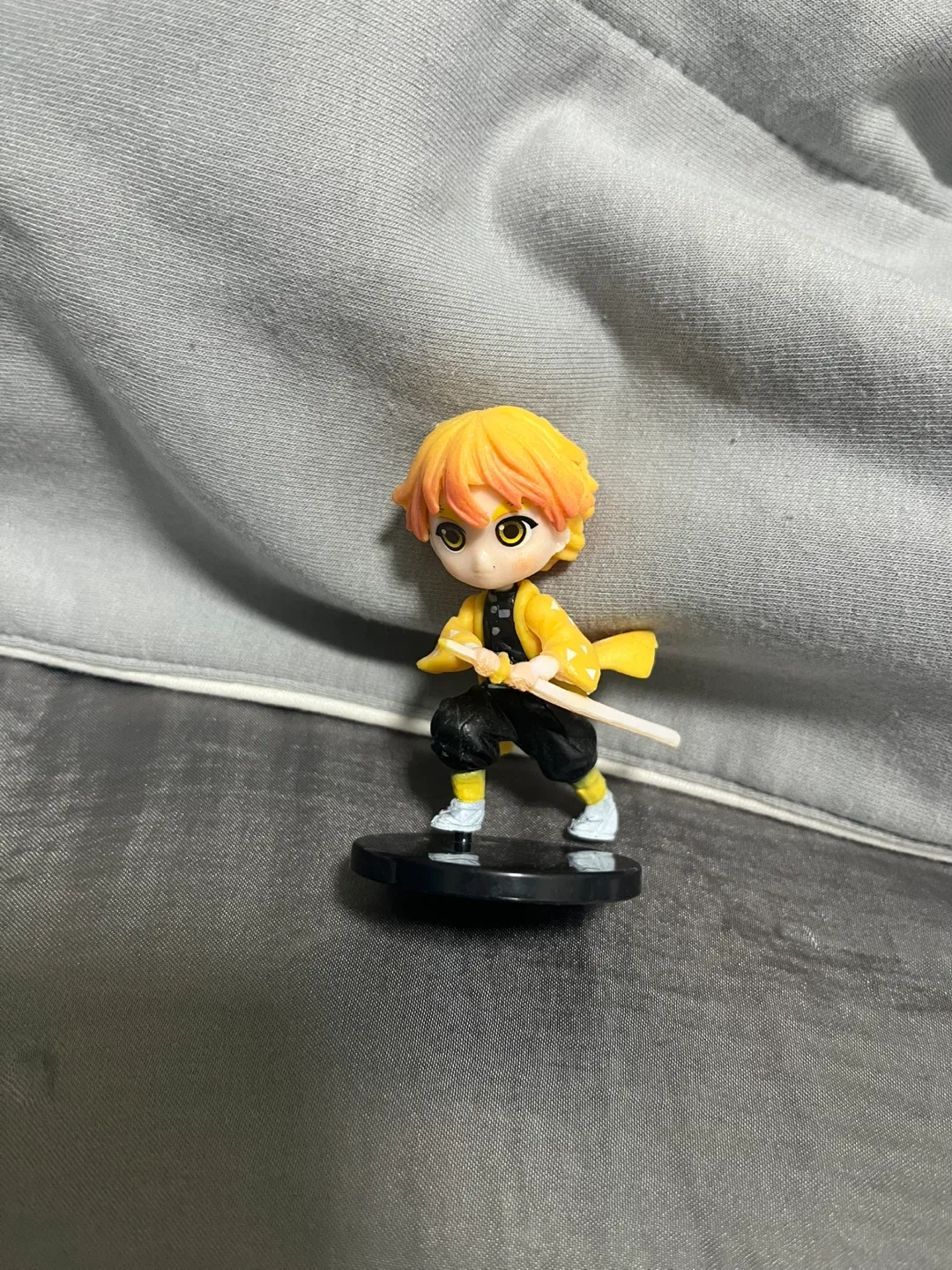 Zenitsu Agatsuma Demon Slayer Mini Figure thumbnail