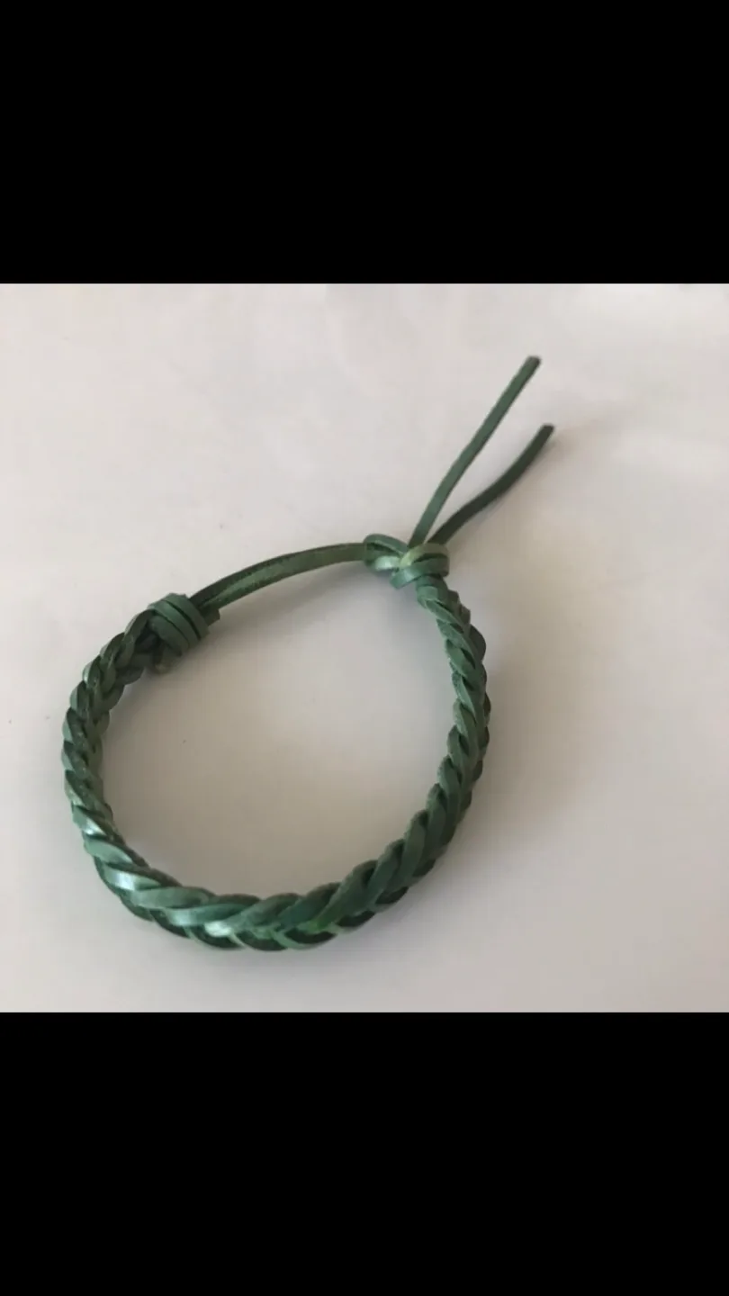 ✨NEW 3 Leather Bracelets from Portugal image indicator(7)