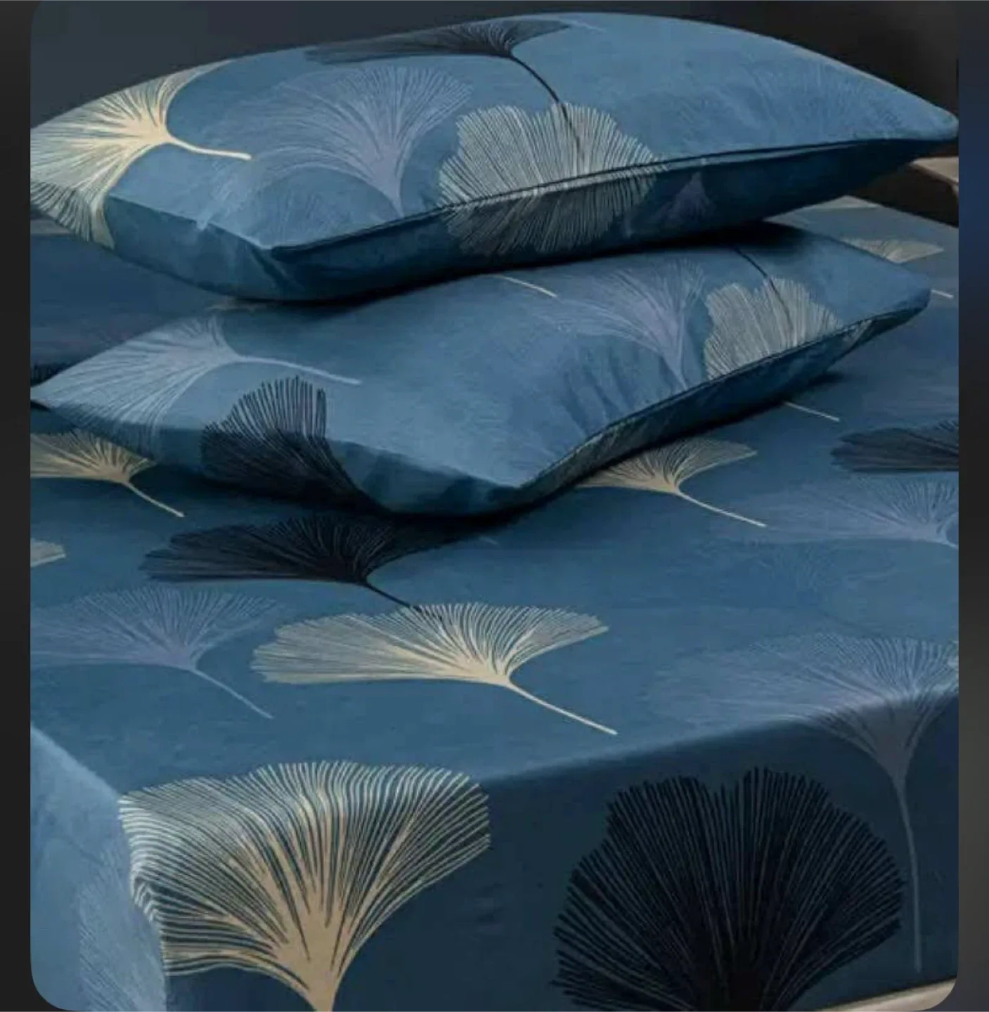 King size Bedsheet sets(3 and 4 pieces)- Multiple designs image indicator(5)