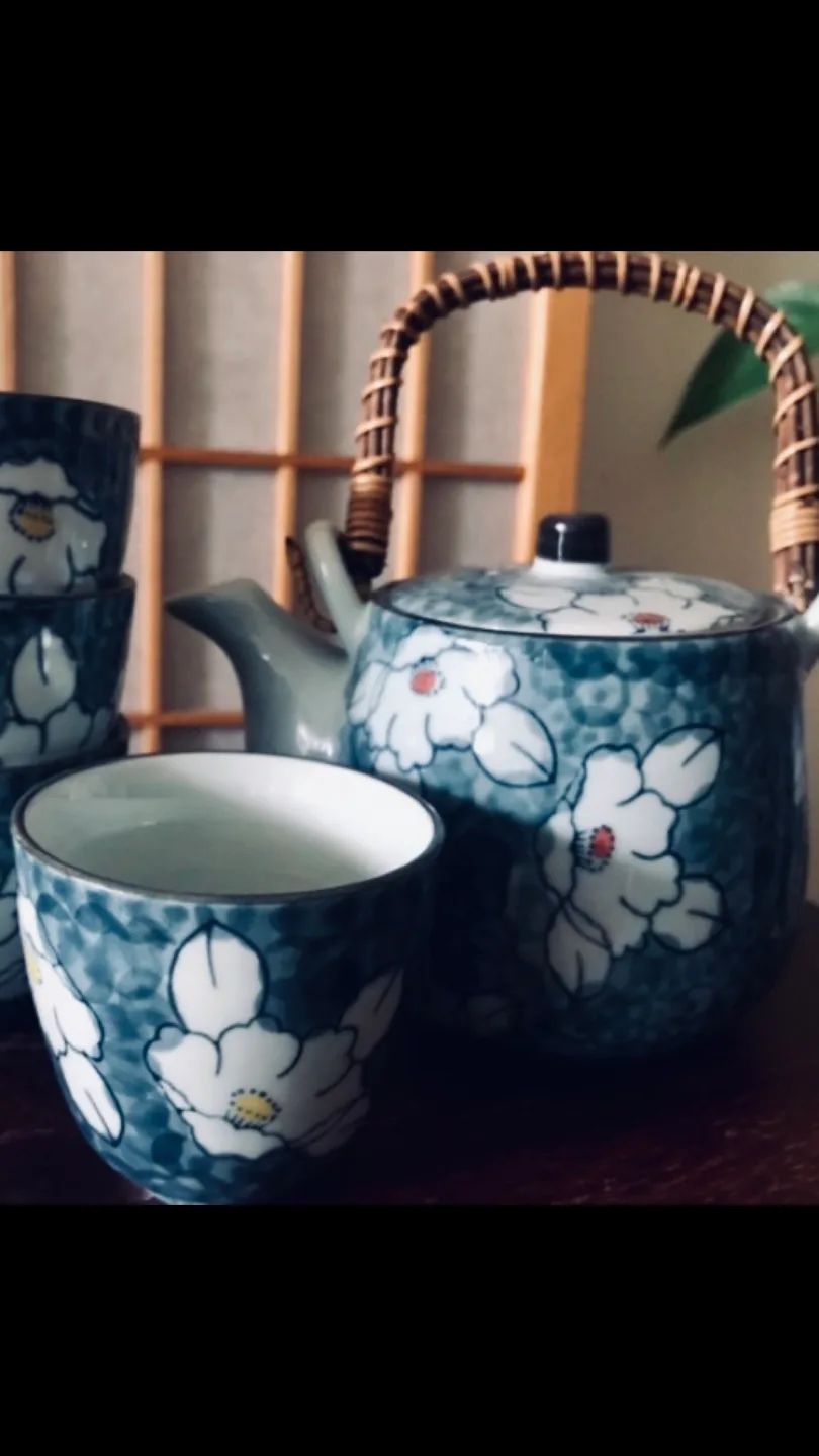 Gorgeous Tea Set with box - Japanese Cherry Blossom Design image indicator(4)