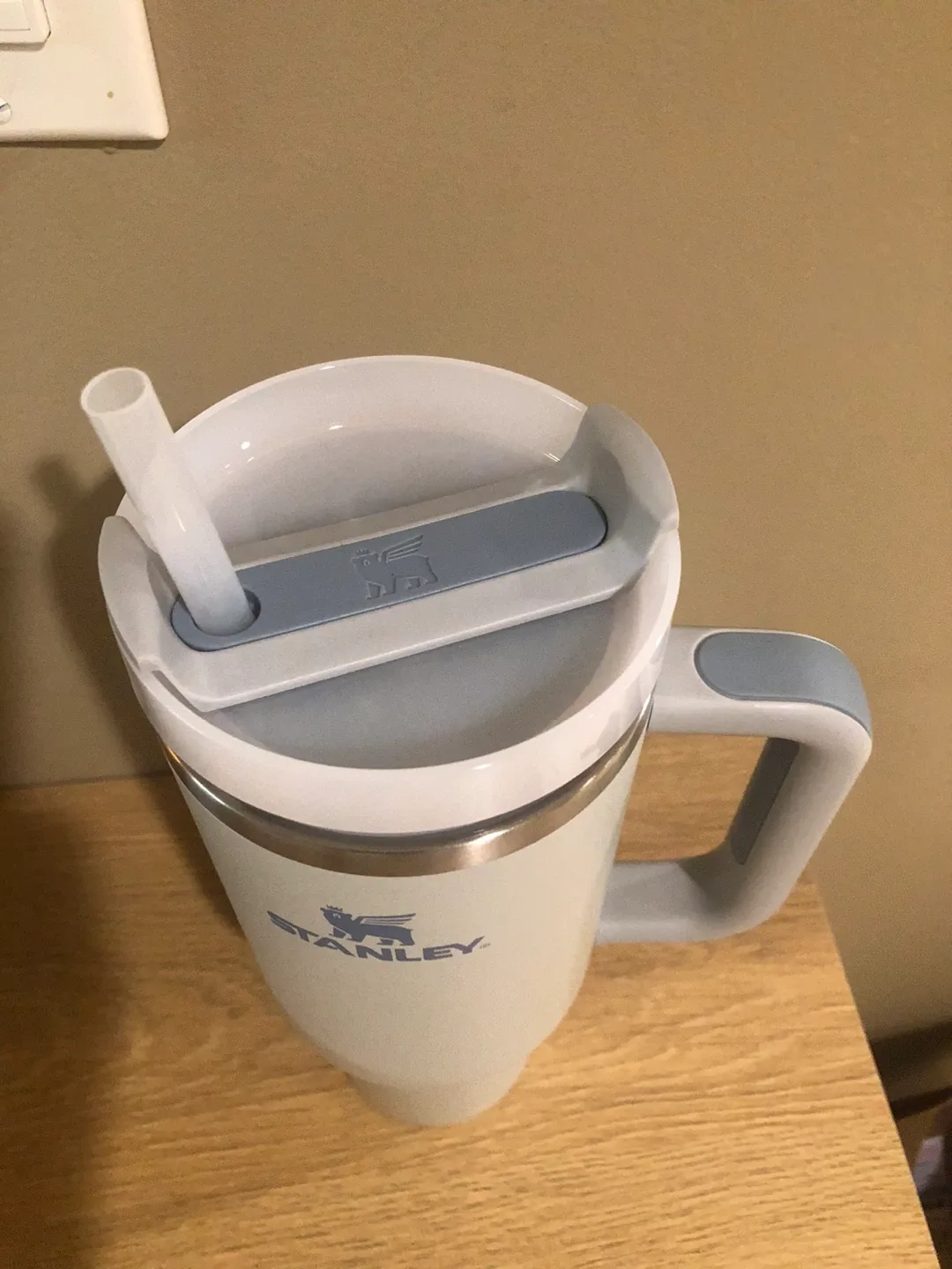 Stanley IceFlow Tumbler 40oz image indicator(3)