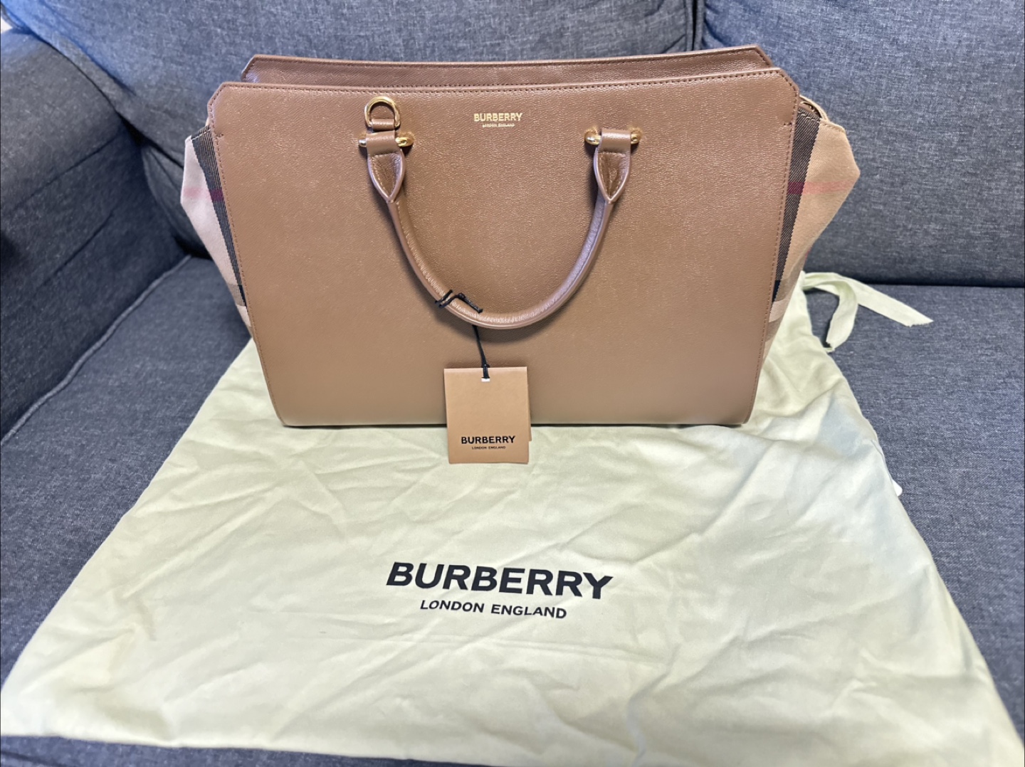 Burberry Banner Leather Satchel Bag - photo 2