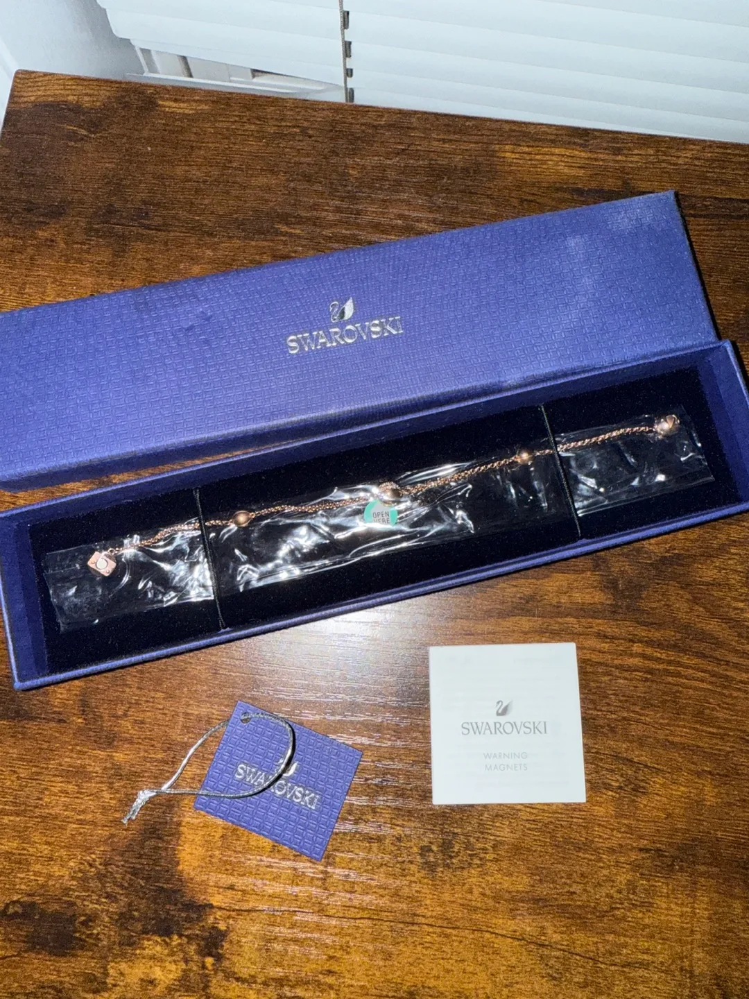 Brand new Swarovski rose Gold Crystal Bracelet with Box image indicator(4)