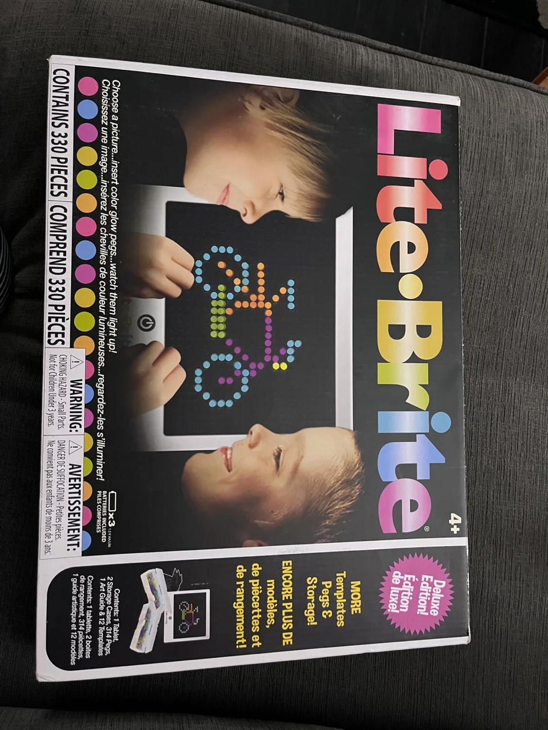 Lite-Brite Deluxe Edition - Like New! thumbnail