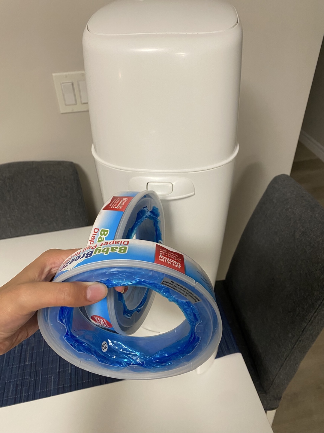 Diaper genie trash can + 2 Refills - photo 3
