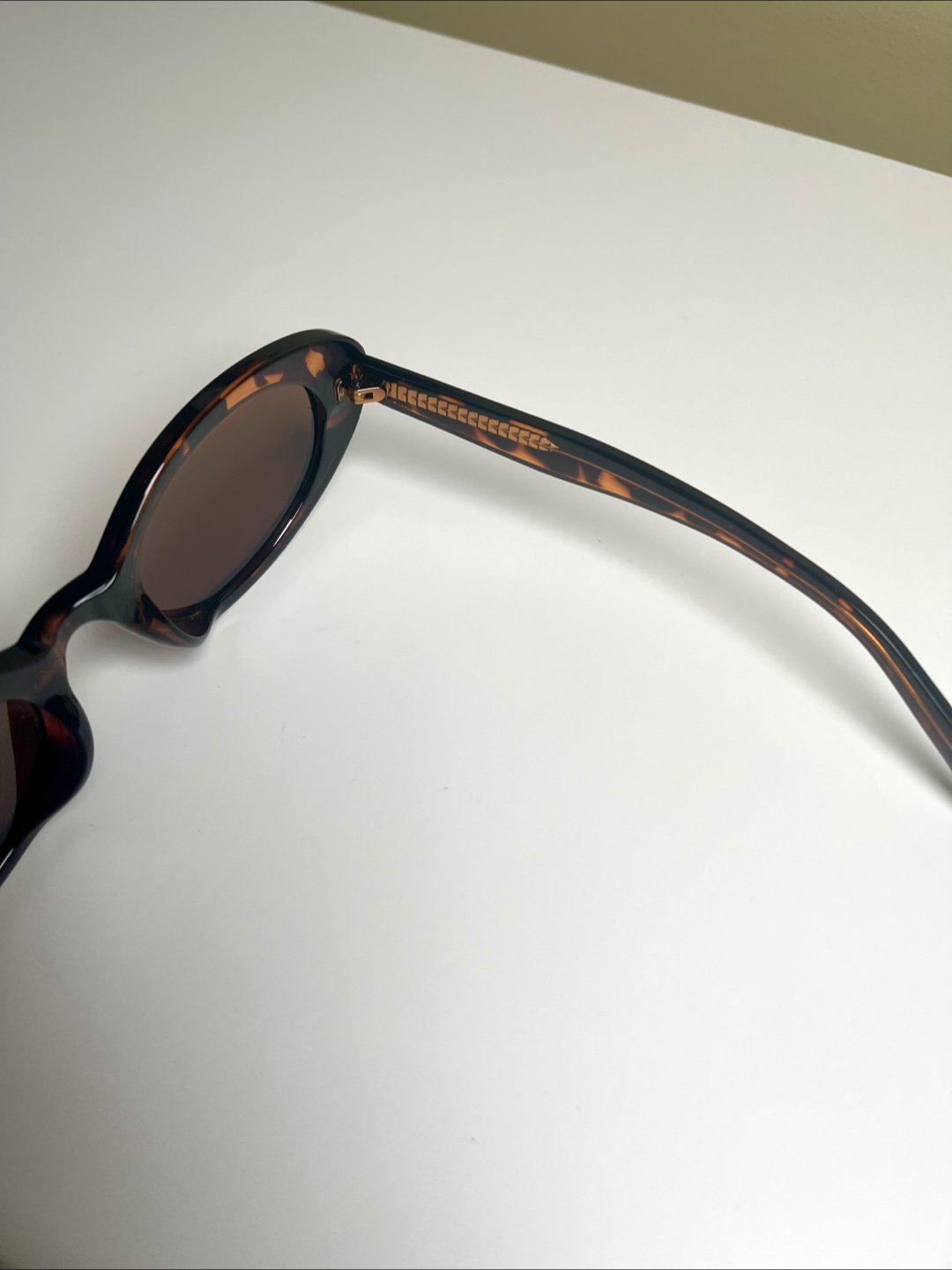 New Cateye shape vintage vibe Sunglasses - photo 4