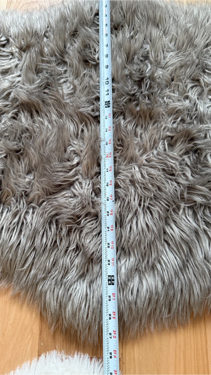 Faux Fur Rugs - Grey & White - photo 4