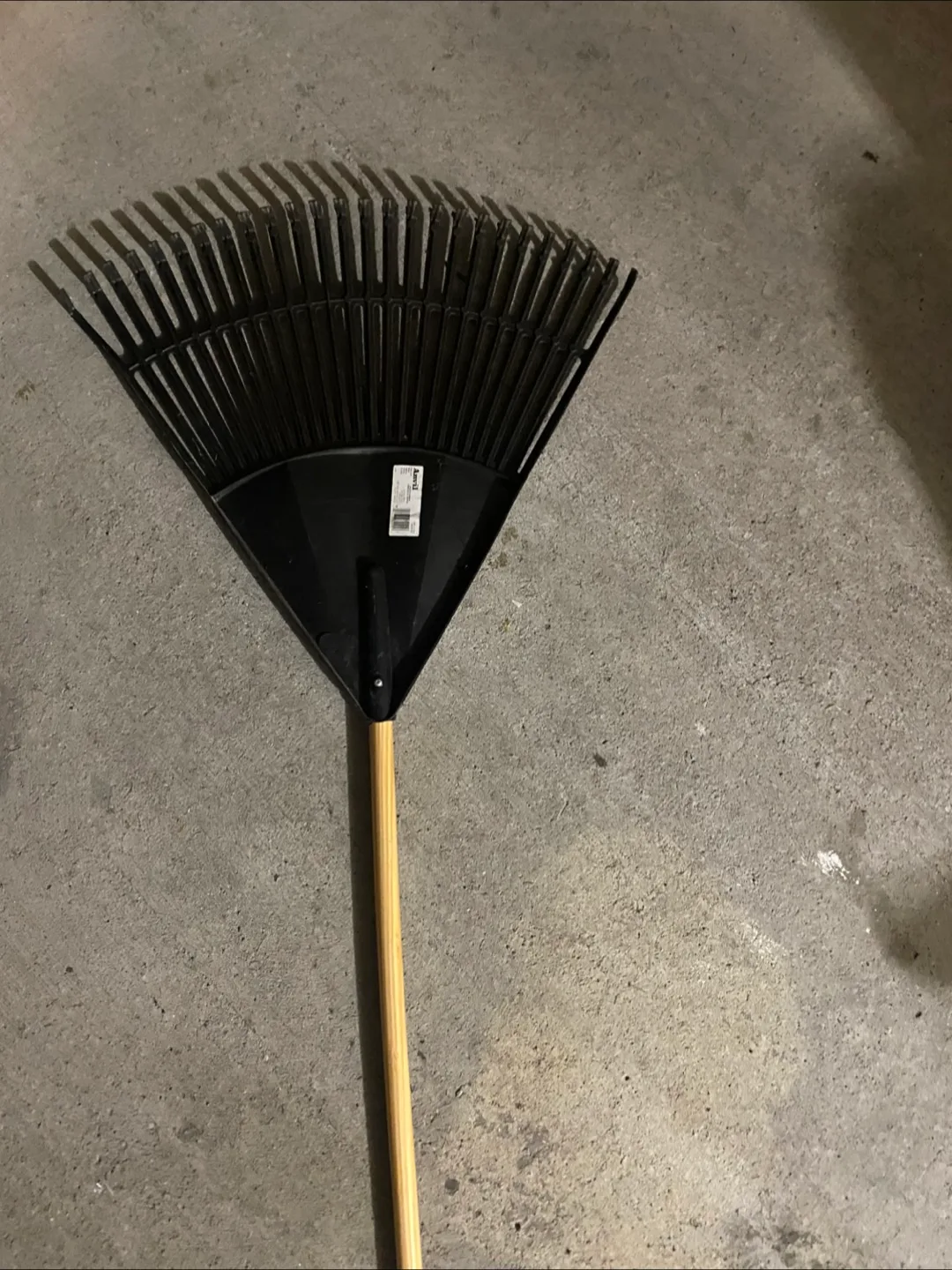 Leaf Rake - Gently Used