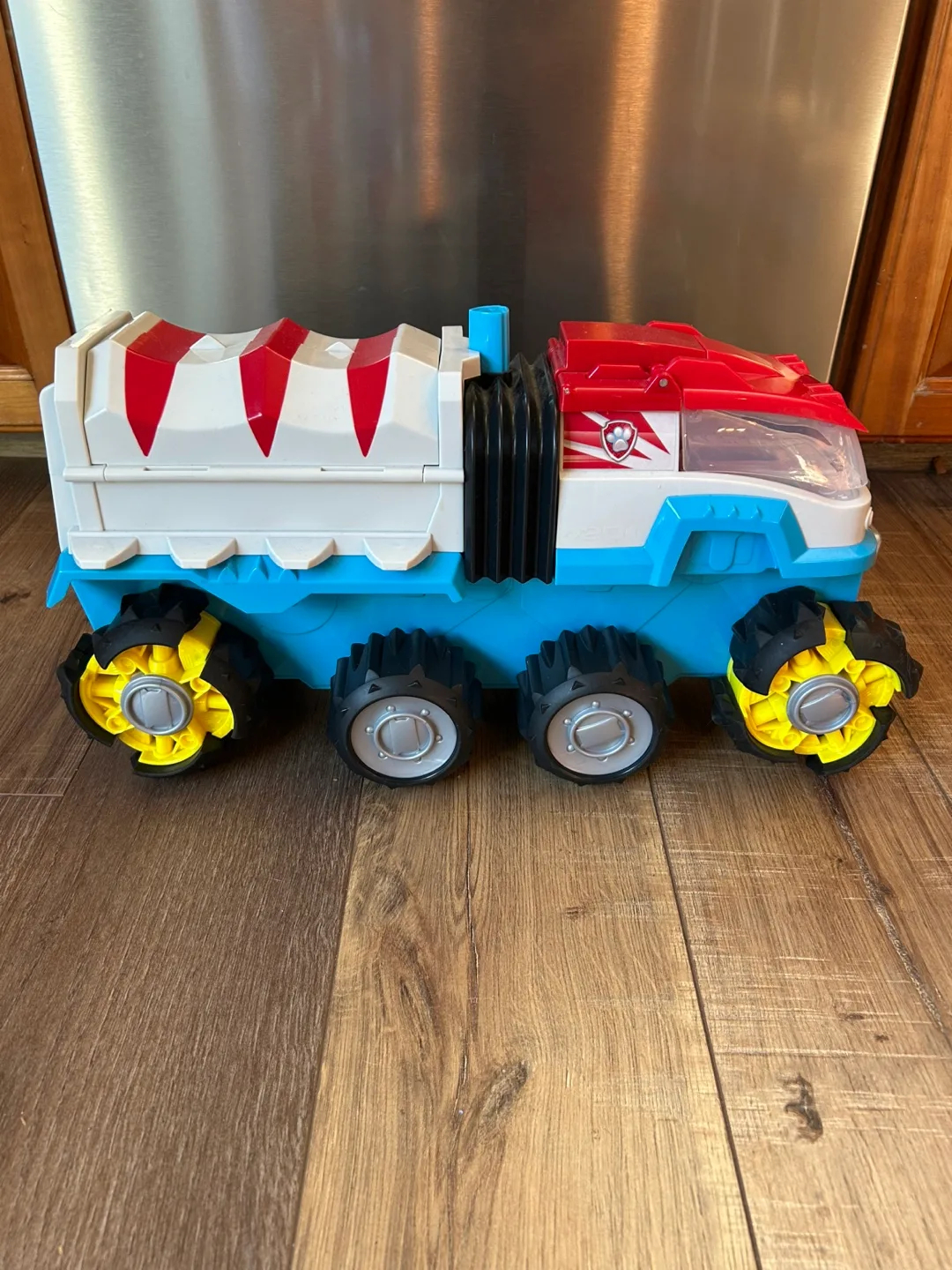 Paw Patrol Dino Patroller Vehicle thumbnail