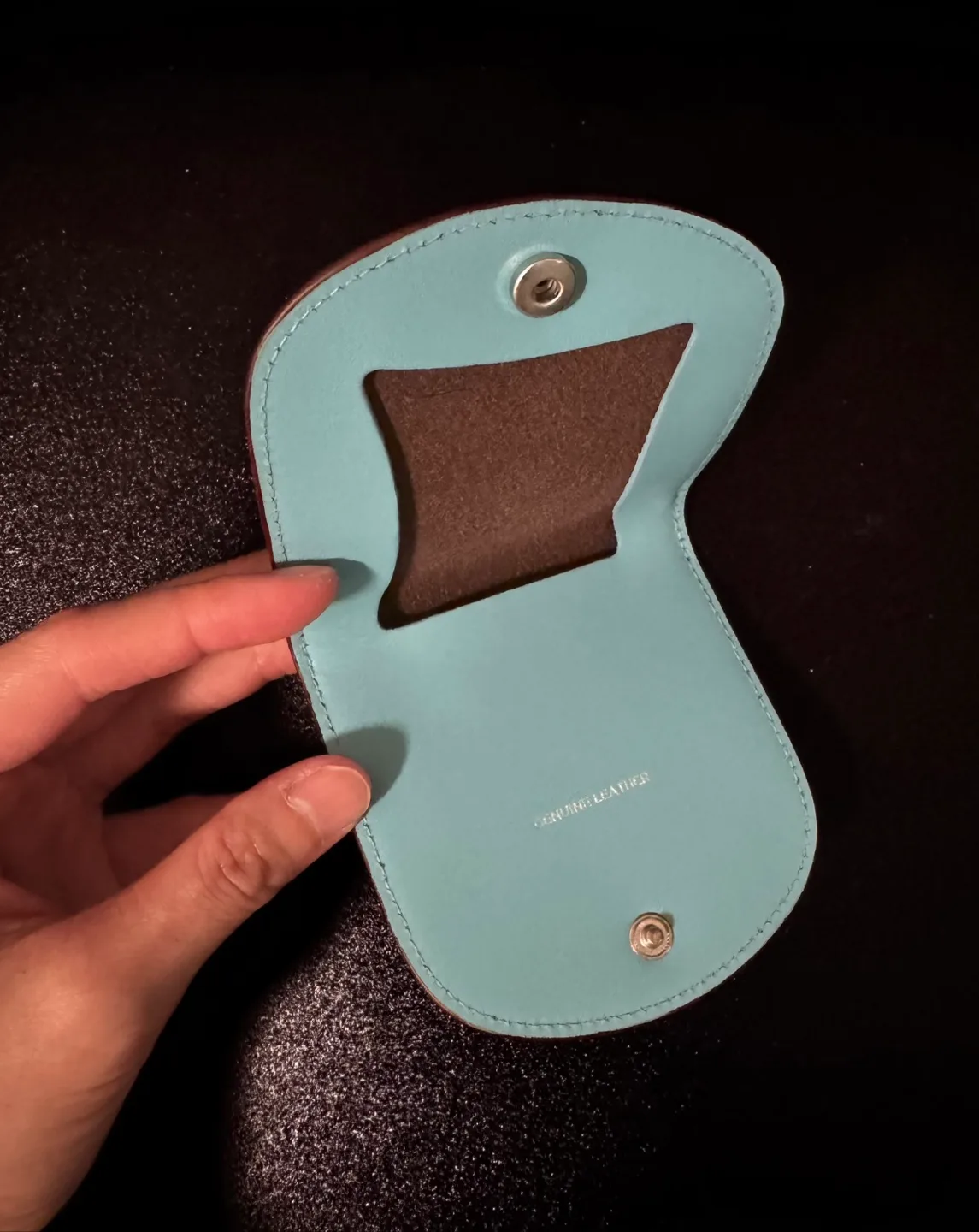 A Gift for Agnes: Campo Marzio Genuine Leather Coin Purse image indicator(3)