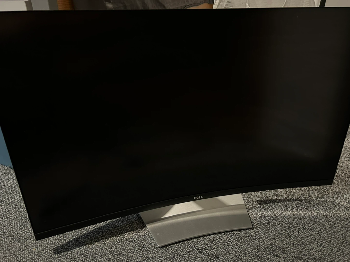 Dell 32" 4K Curved Monitor w/ Box! - photo 2