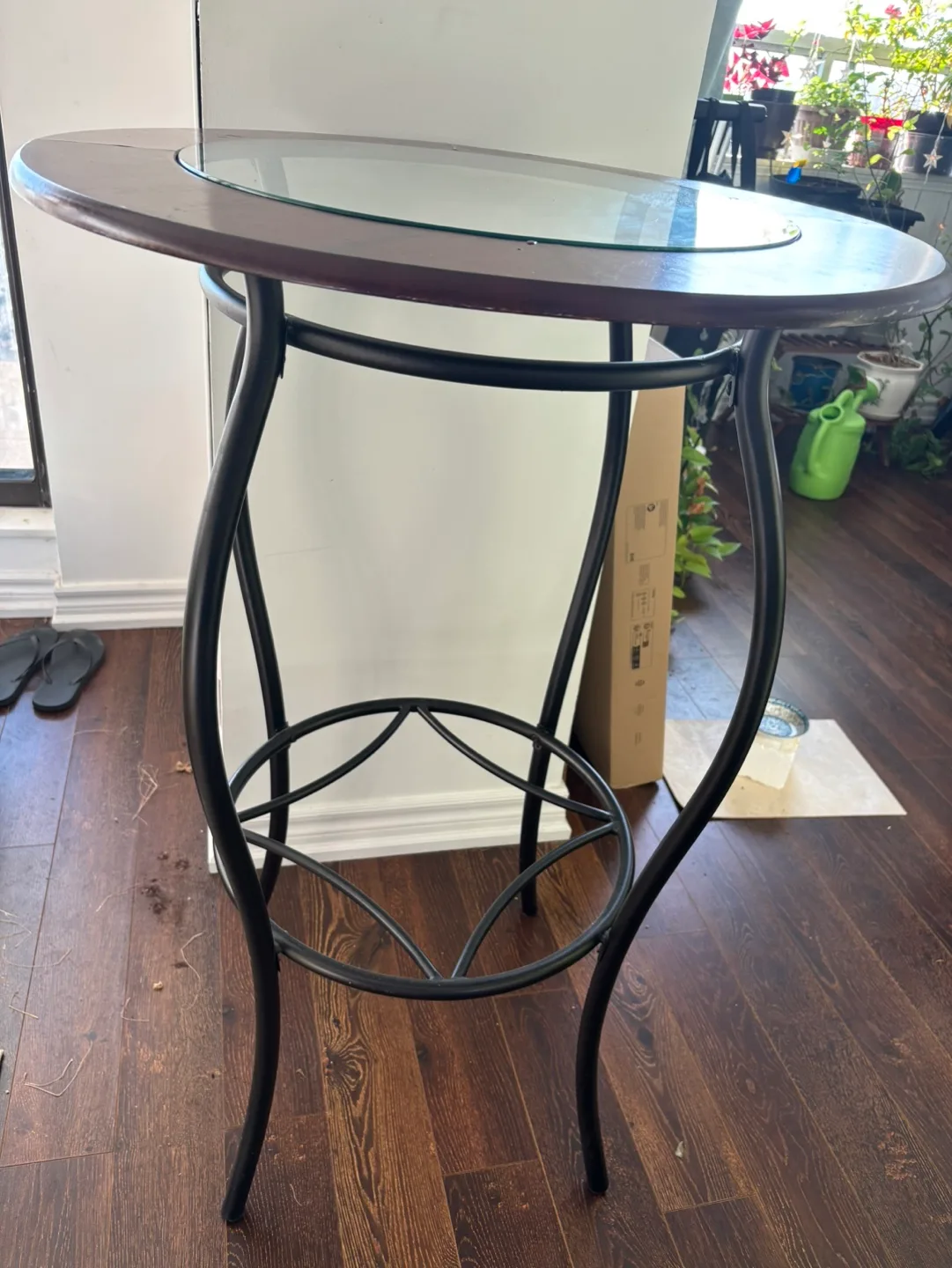 Round Glass Top Bar Table image indicator(3)