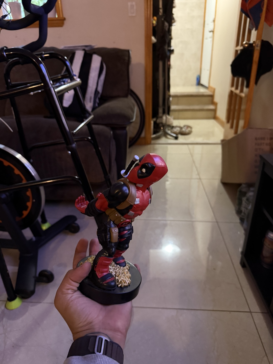2 Deadpool PlayStation controller holder - photo 2
