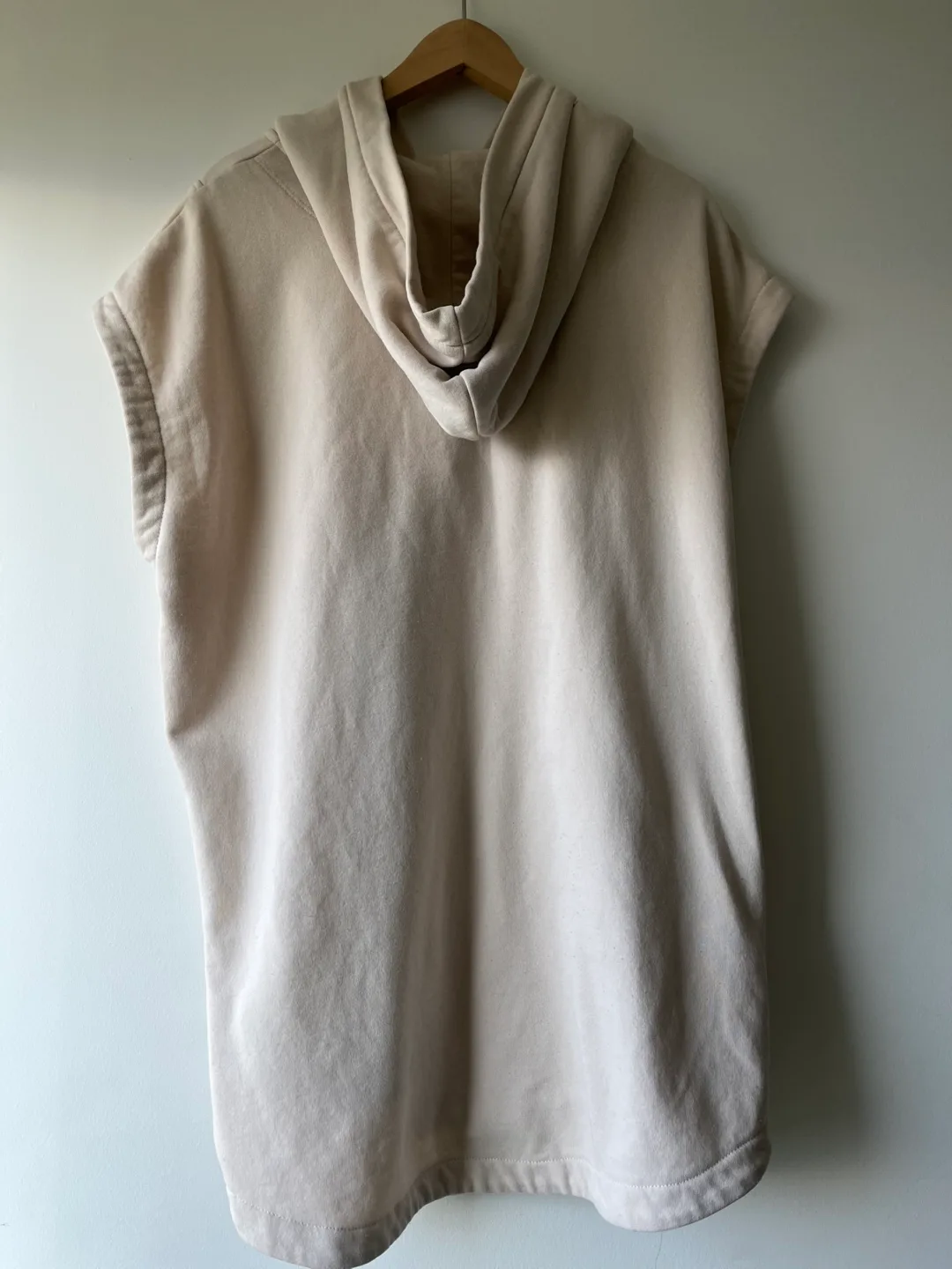 Comfy H&M Pink Hooded Sleeveless Dress image indicator(3)