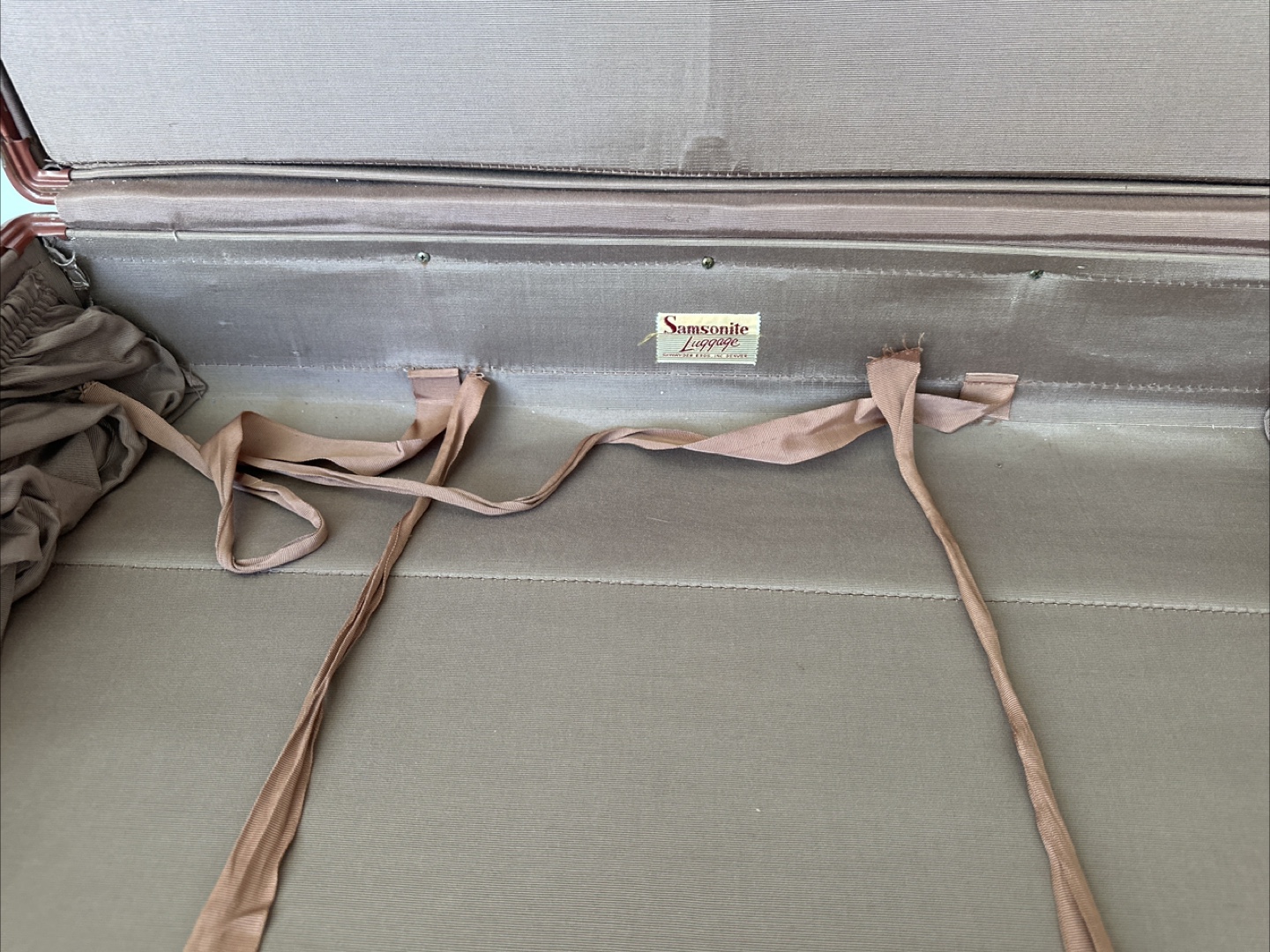 Samsonite Vintage Suitcase - Maroon - photo 2