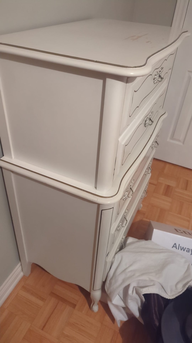 Vintage White Dresser & Nightstand Set - photo 4