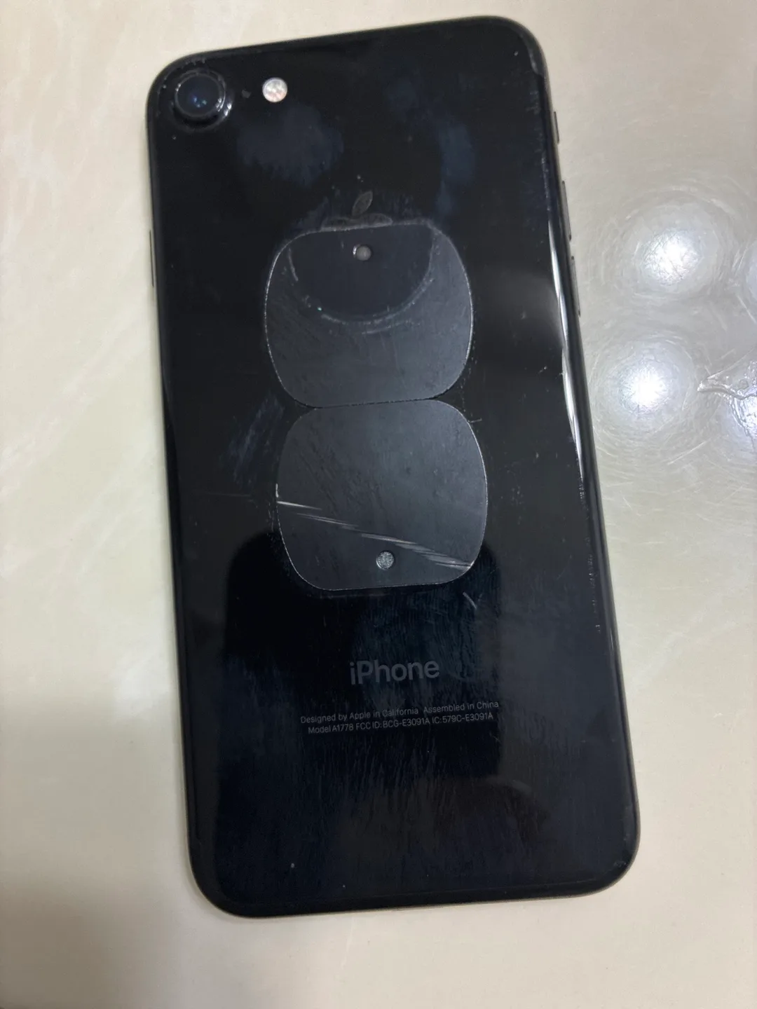 iPhone 7 128GB - Black with Otterbox Case image indicator(3)