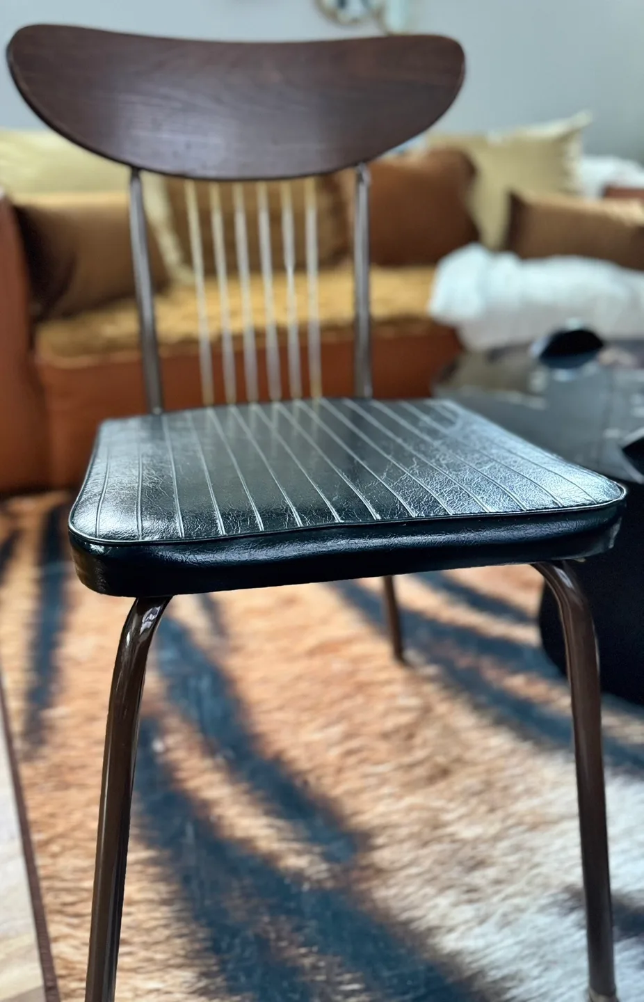 Vintage Black Vinyl Dining Chairs - Set of 2 image indicator(7)