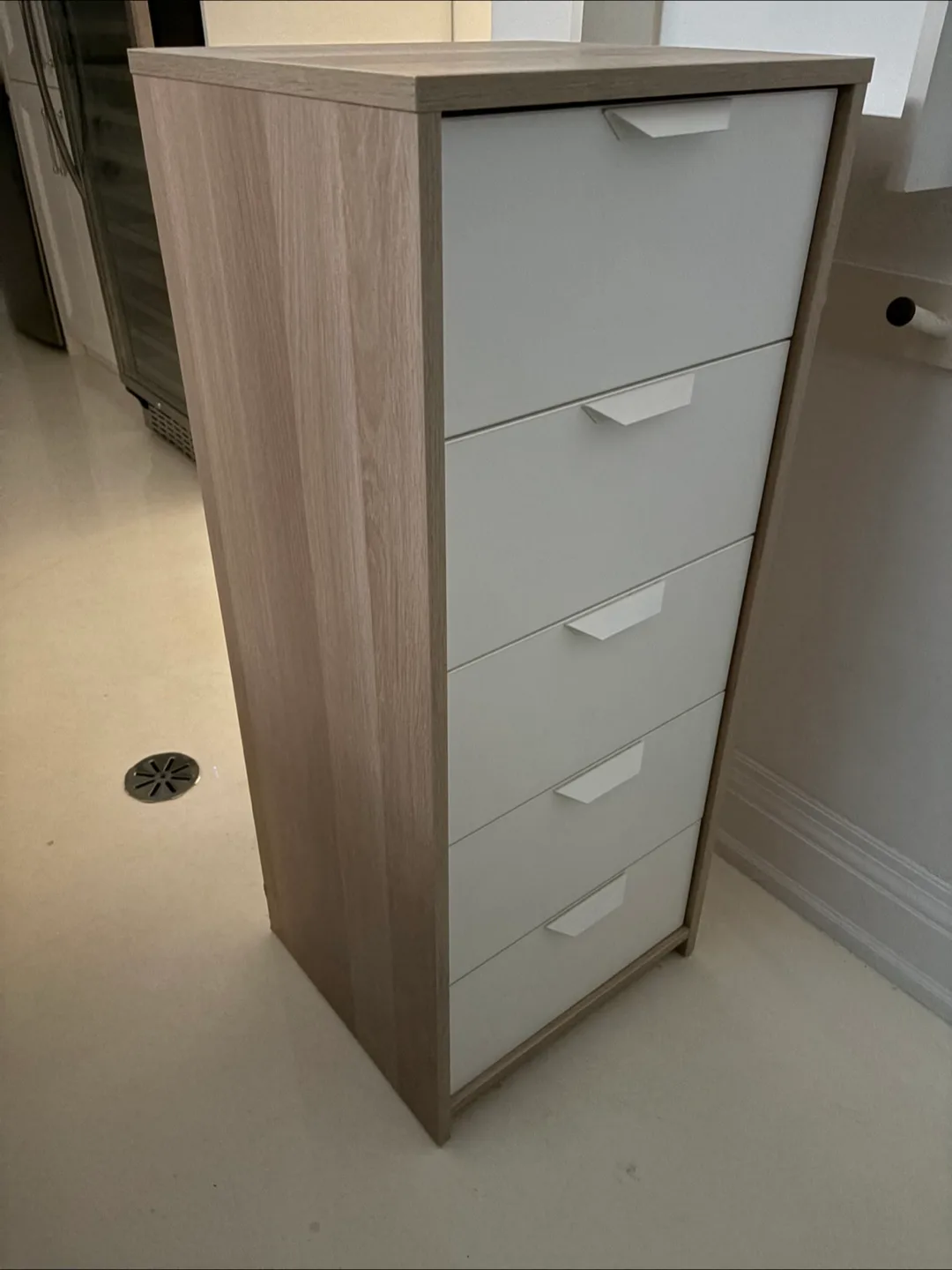 FREE!!! IKEA Hemnes 5-drawer chest image indicator(2)