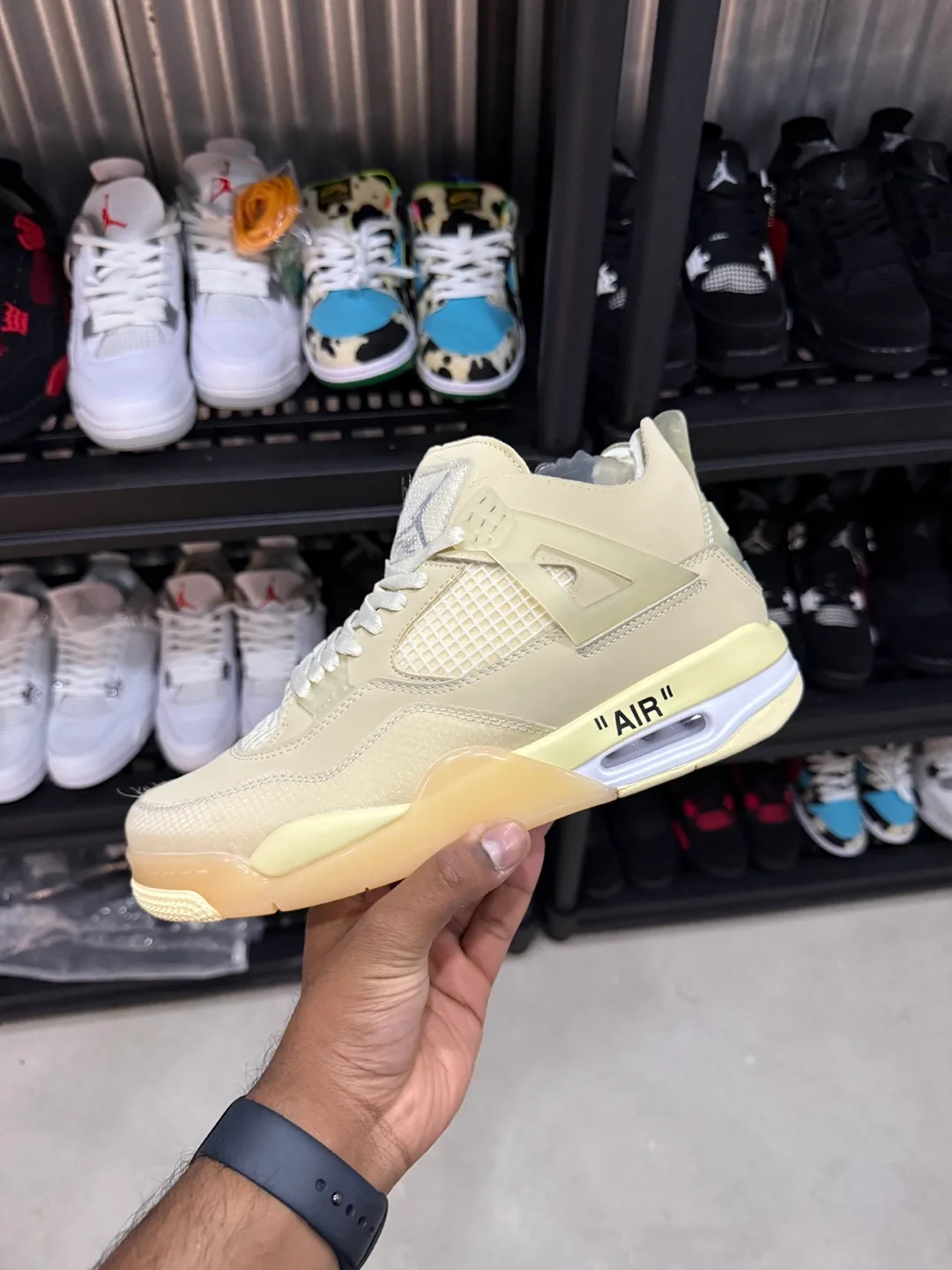 Air Jordan 4s Off-Whites For Sale - Size 9 image indicator(2)