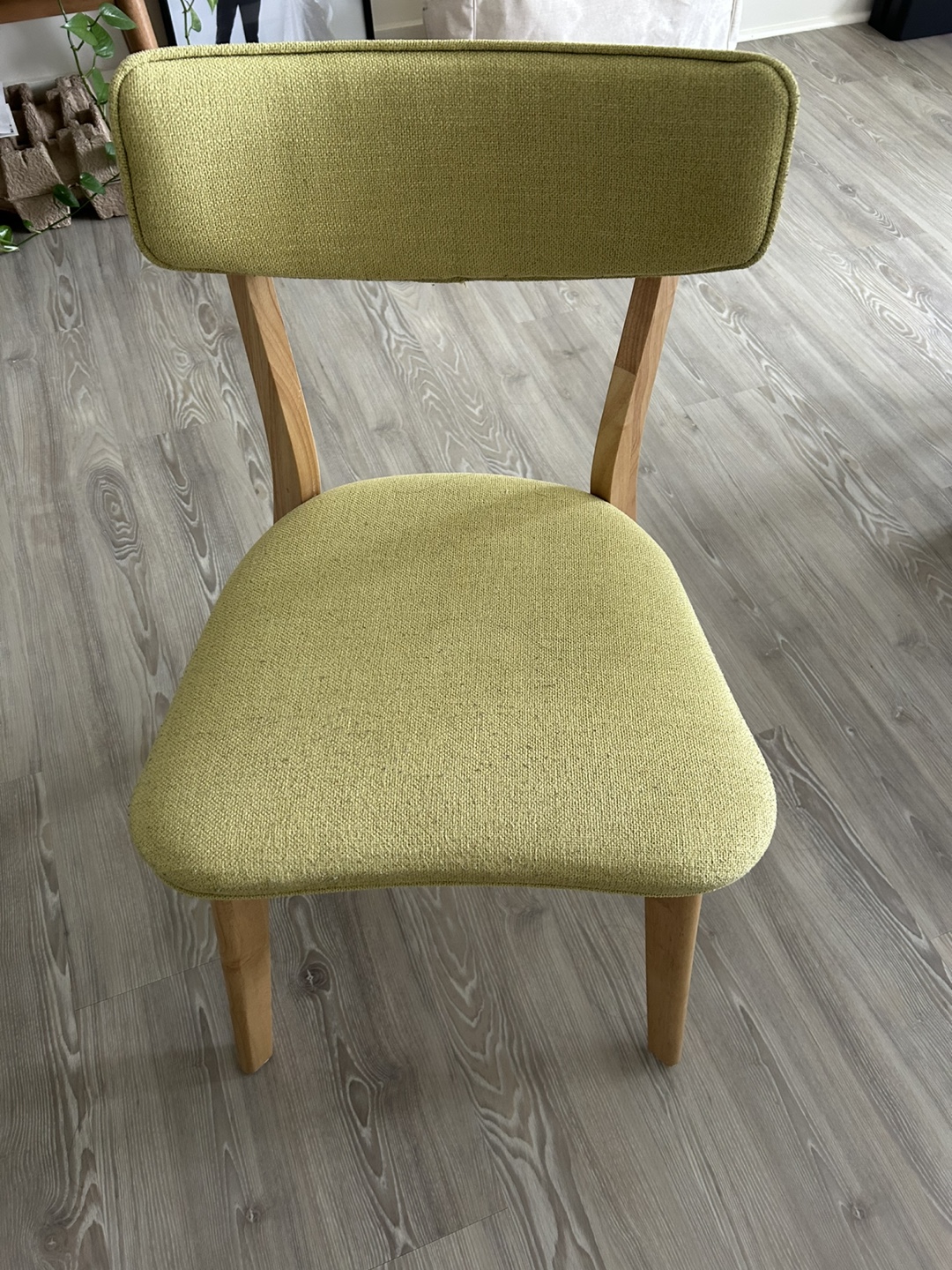 Set of 4 Table Chairs