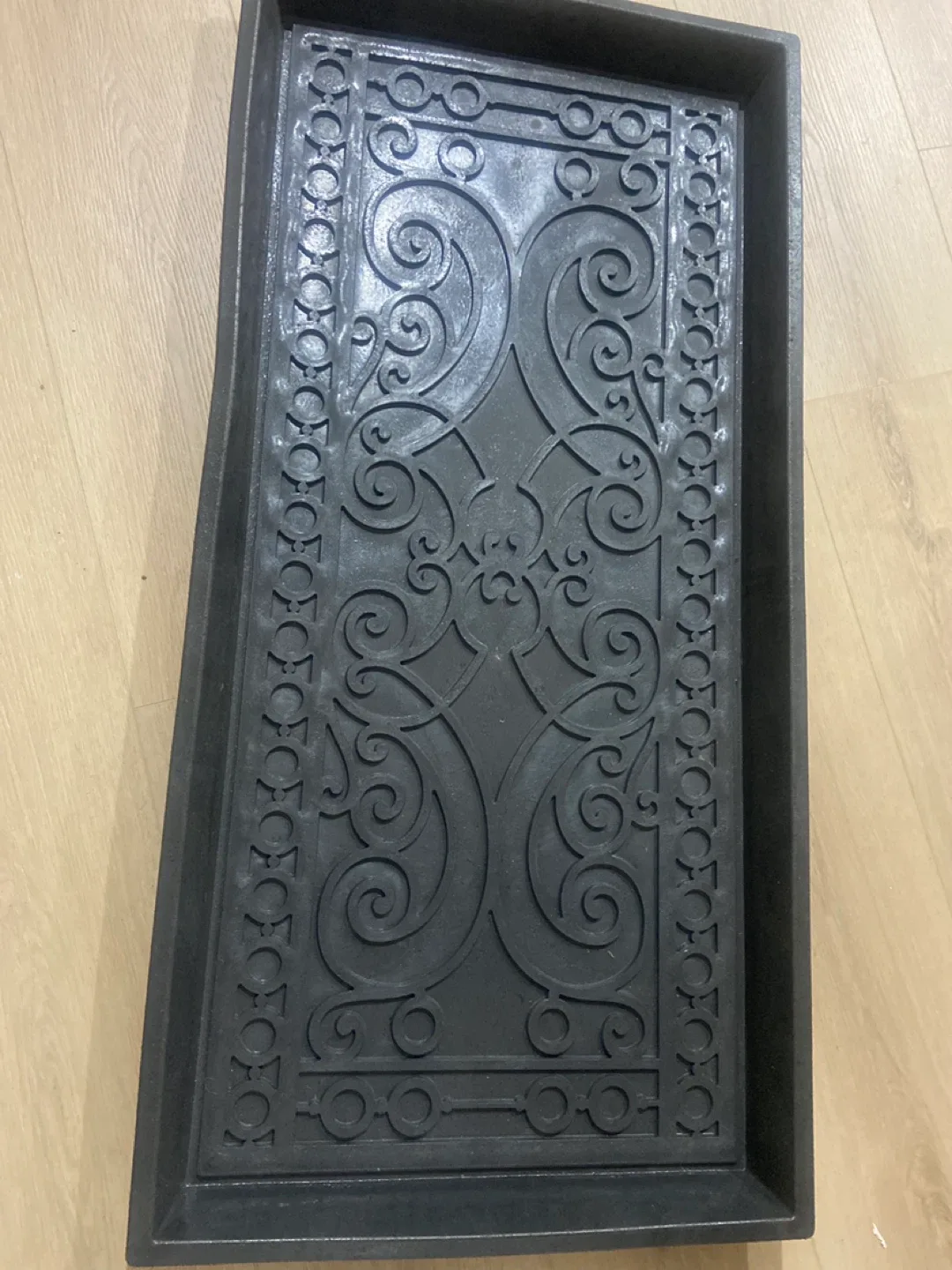 Black Rubber Boot Trays Assortment of sizes image indicator(4)