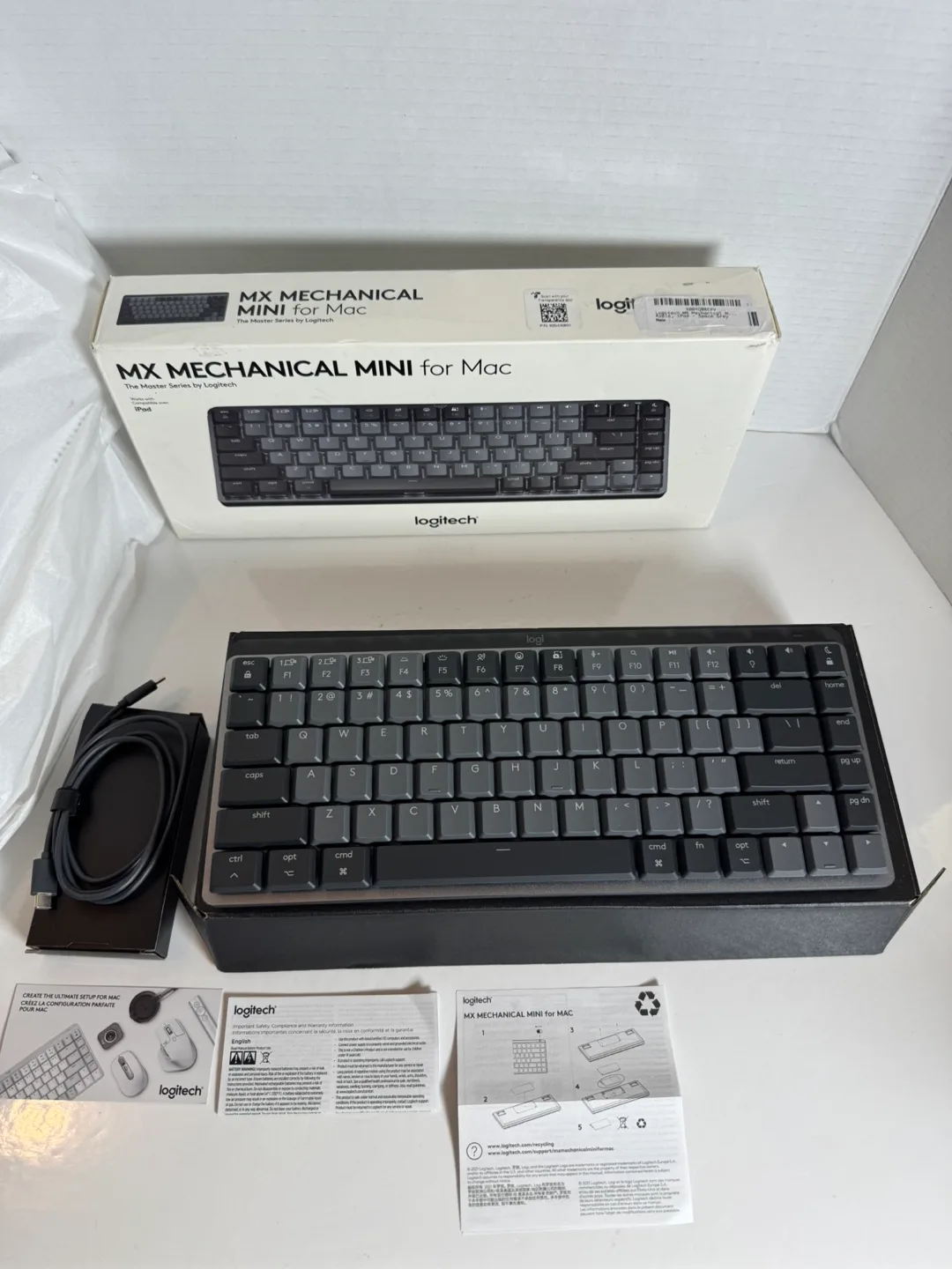 Logitech MX Mechanical Mini for Mac Wireless Keyboard image indicator(3)